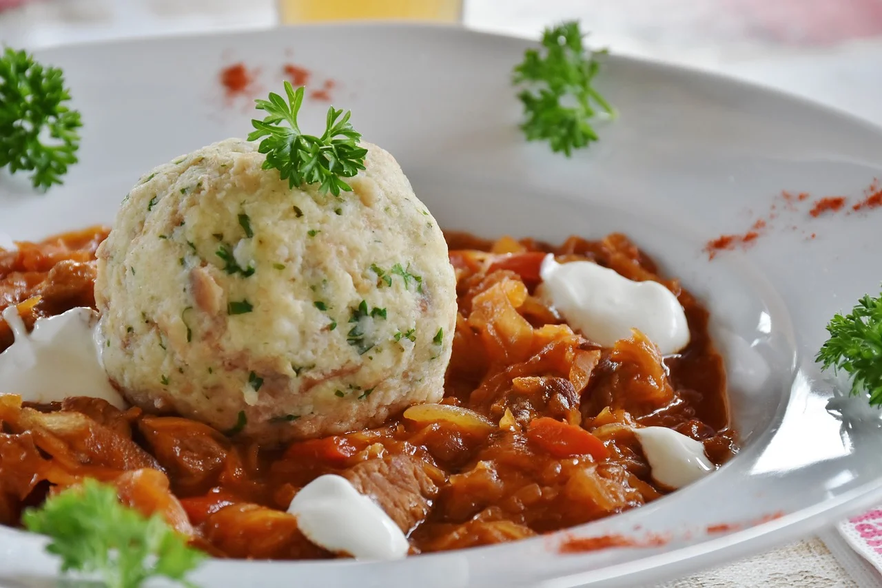 goulash-1605840_1280.jpg