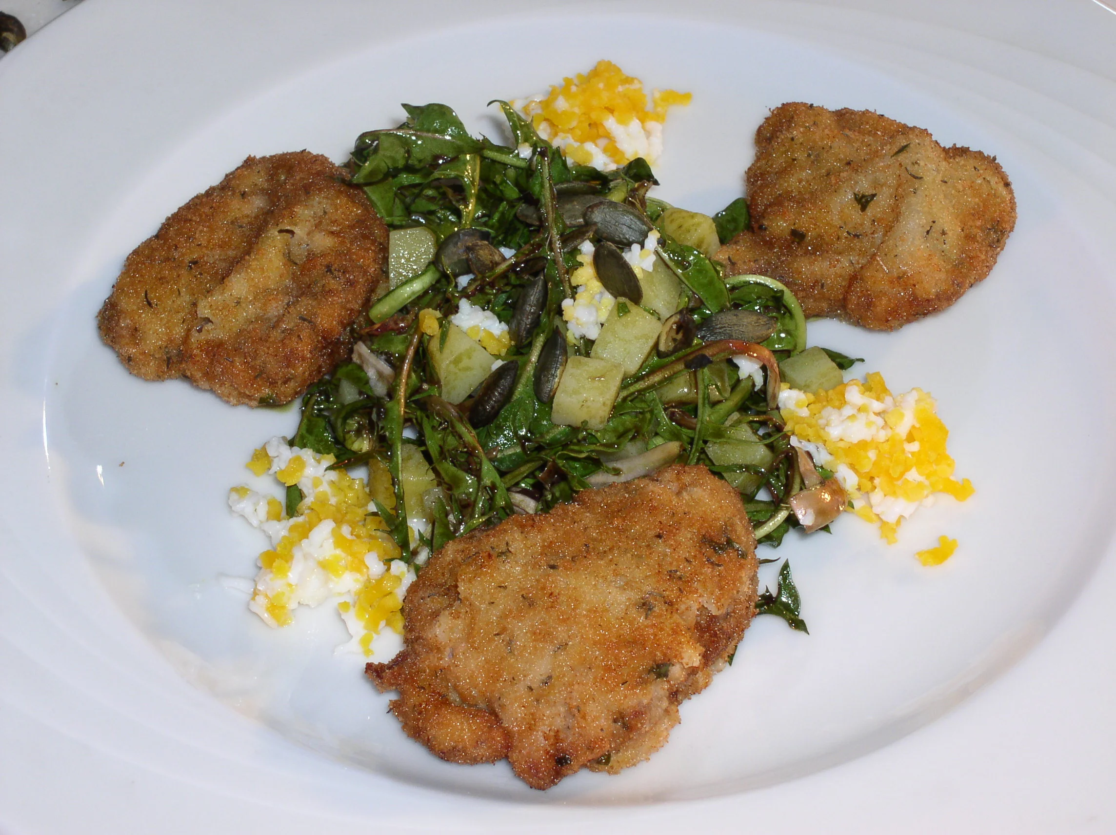 Lammschnitzerl in Thymianbröseln gebacken