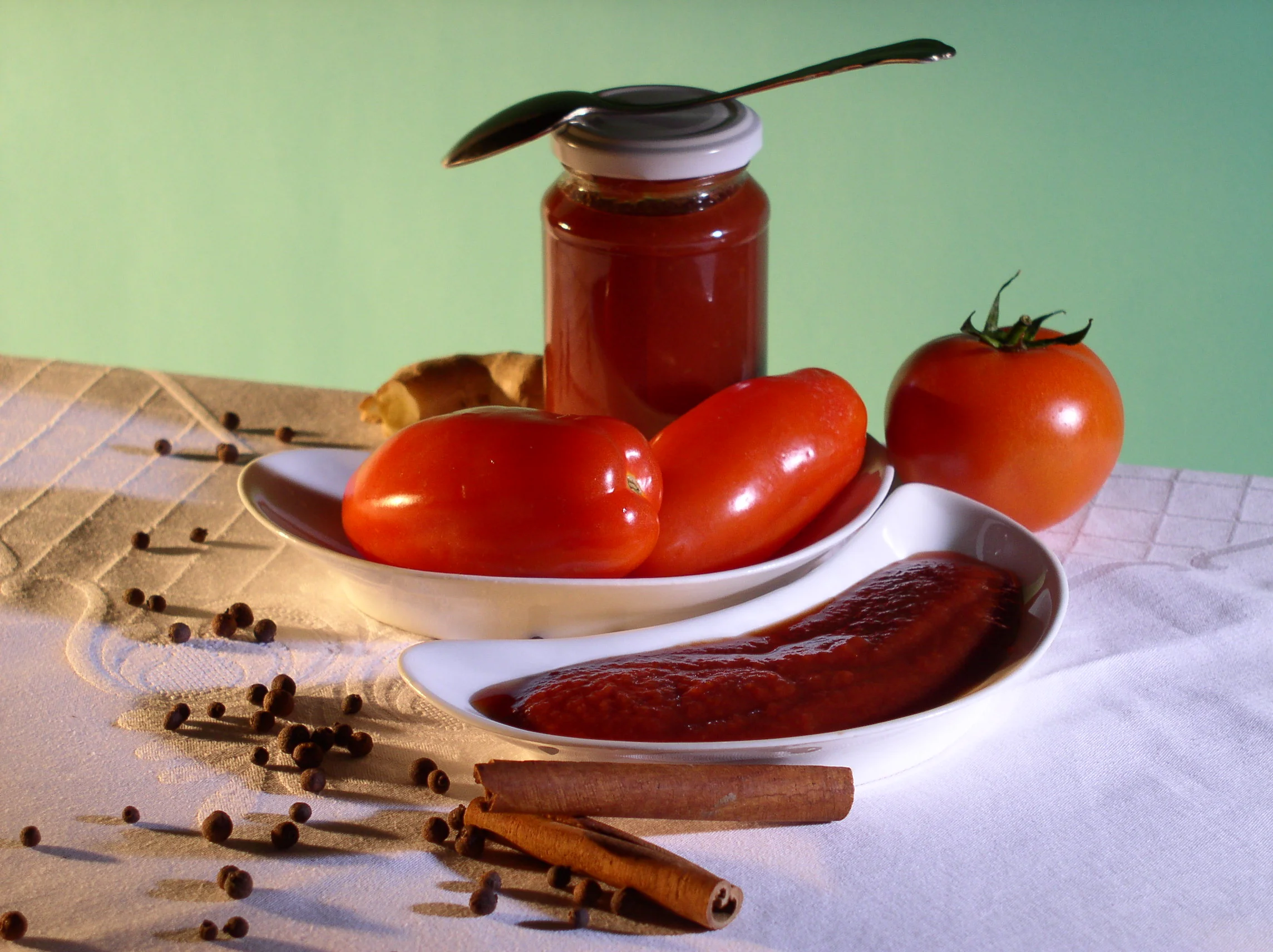 Tomatenpüree (Ketchup)