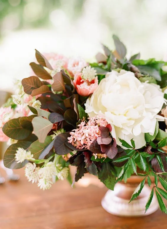 flora bouquet close up.jpg