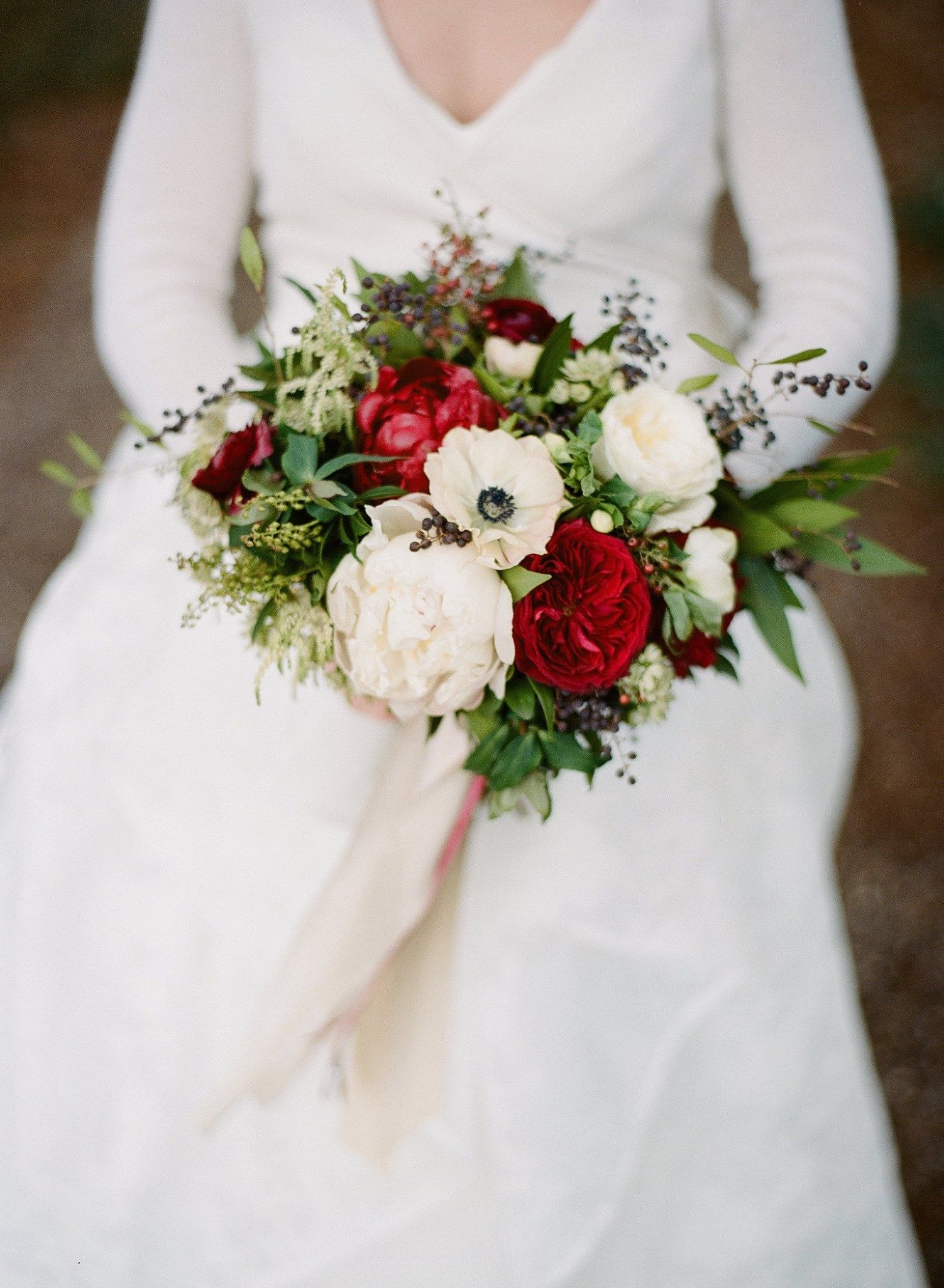 flora bride red green white.jpg