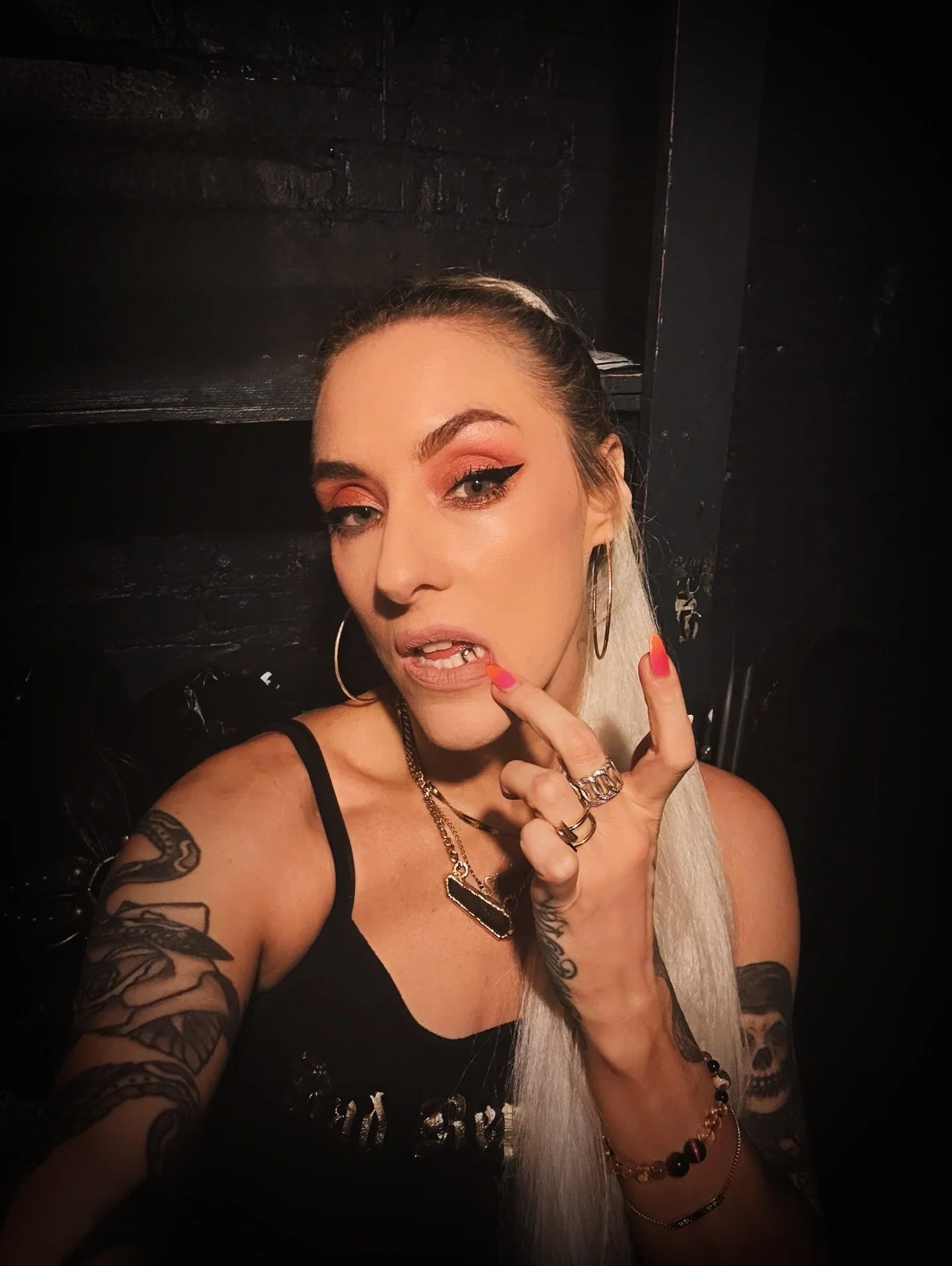 Bad Reputation ✨

@badreputationnyc 

#femaledj #femaledjs #femaledjsrock #girldj #girlswithtattoos #tattooedgirls #inkedgirls #ladydj #nycdj #nycdjs #eventdj #nycnightlife #nycevents #nycparties #girldjs #nyc #newyorkcity #newyorkcitylife #djlife #l