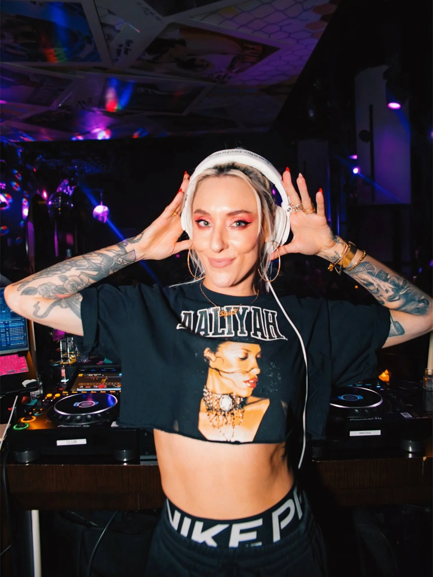 bby grl✨

📸 @kspencemedia 

#femaledj #femaledjs #femaledjsrock #girldj #girlswithtattoos #tattooedgirls #inkedgirls #ladydj #nycdj #nycdjs #eventdj #nycnightlife #nycevents #nycparties #girldjs #nyc #newyorkcity