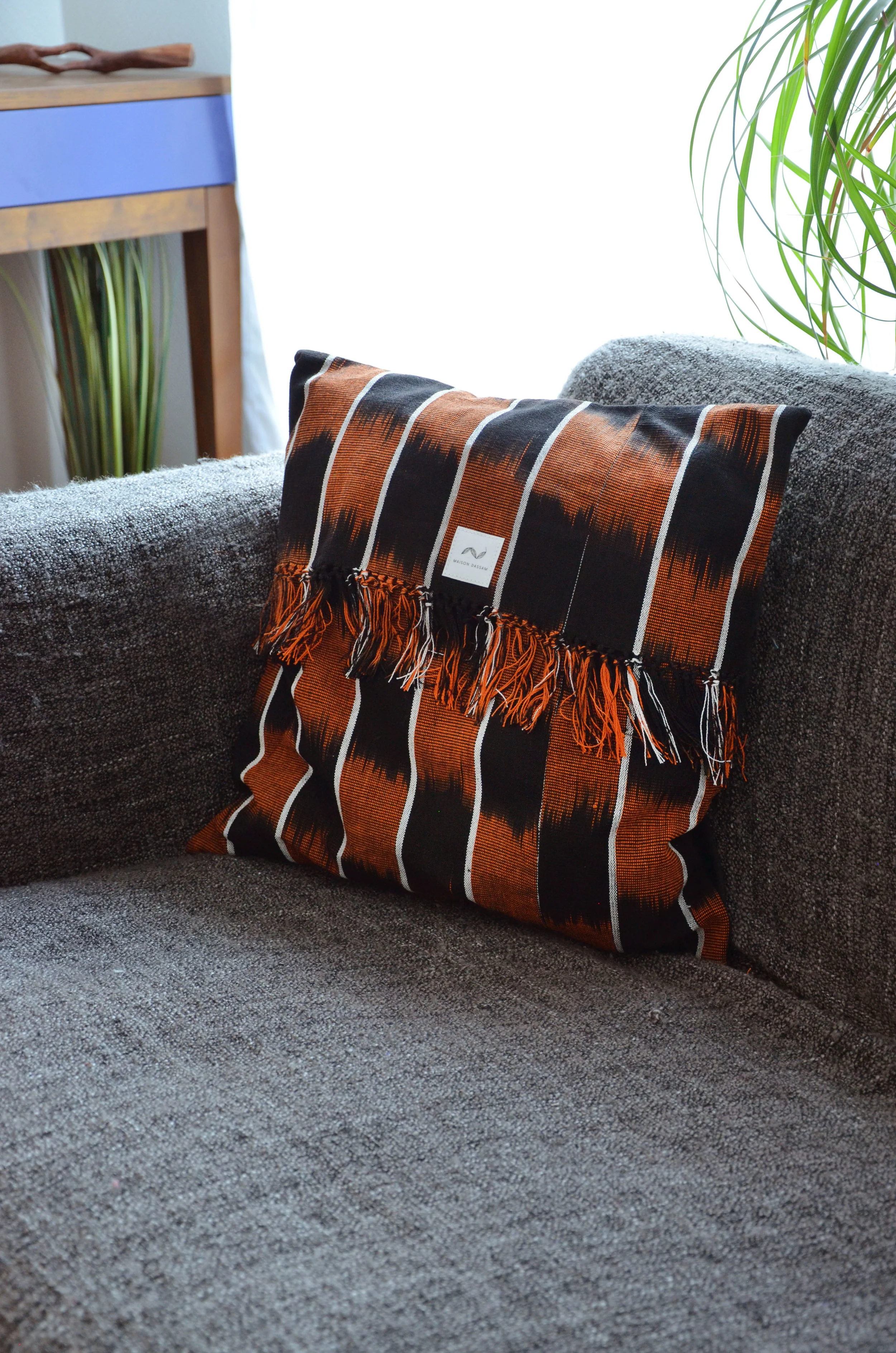 Coussin decoration à franges coton