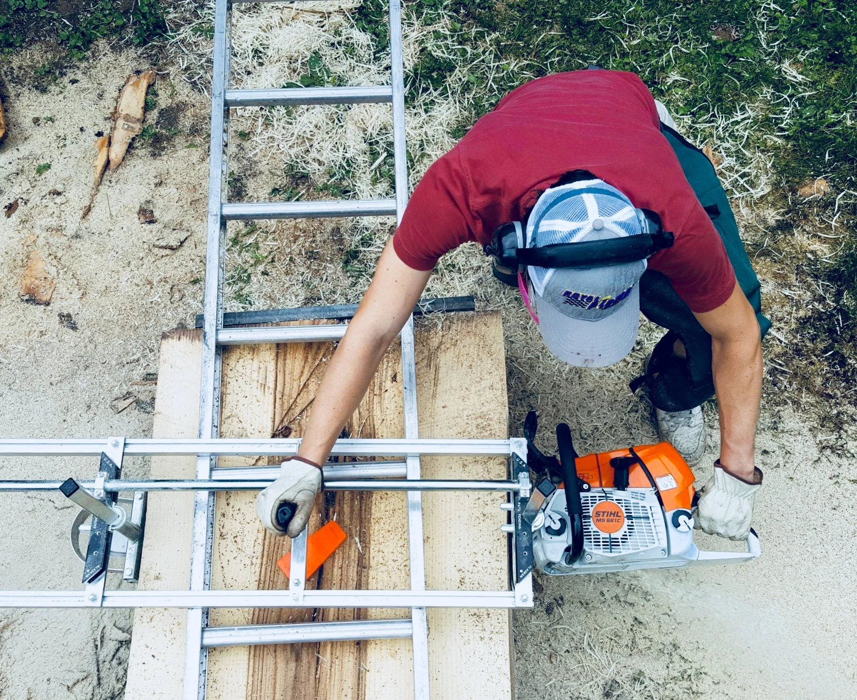 Us milling a hackberry tree cut down during new urban development in Cottage Home Neighborhood (Indianapolis, IN).