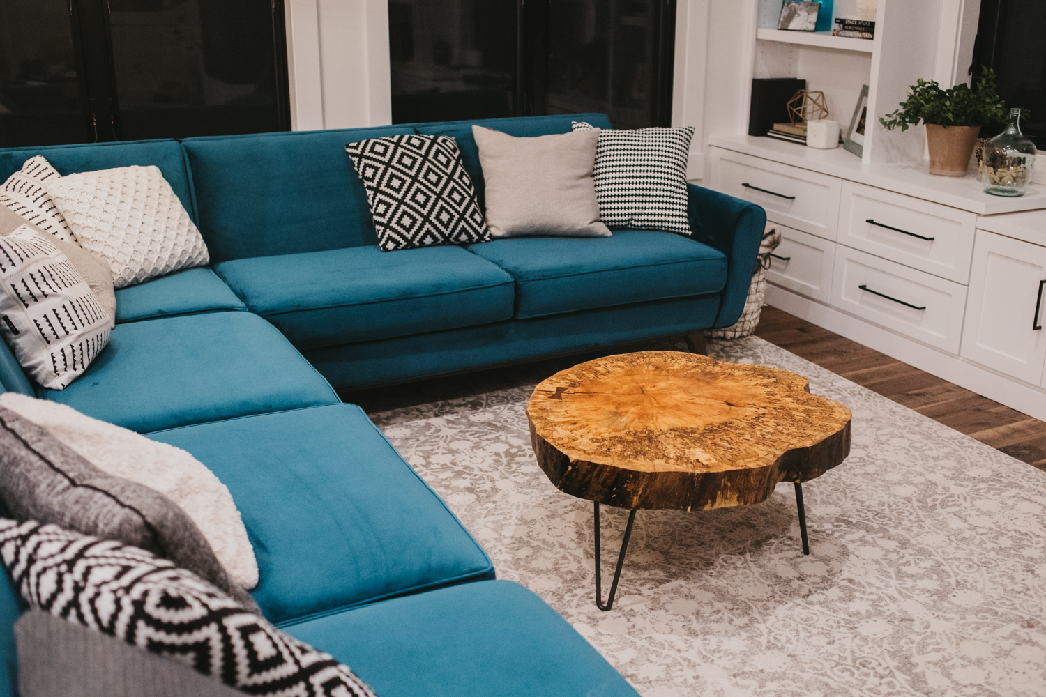 BIG-TOOTH-CO_custom-furniture_live-edge-coffee-table_spalted-maple (5 of 13).jpg