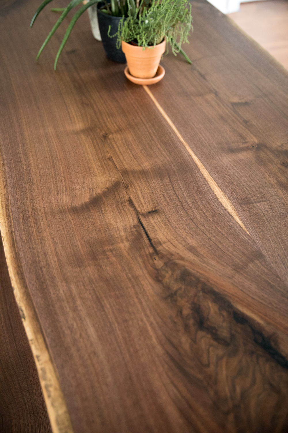 Big Tooth Co_Fort Wayne Indianapolis Woodworking _Walnut Dining Table (44 of 51).jpg