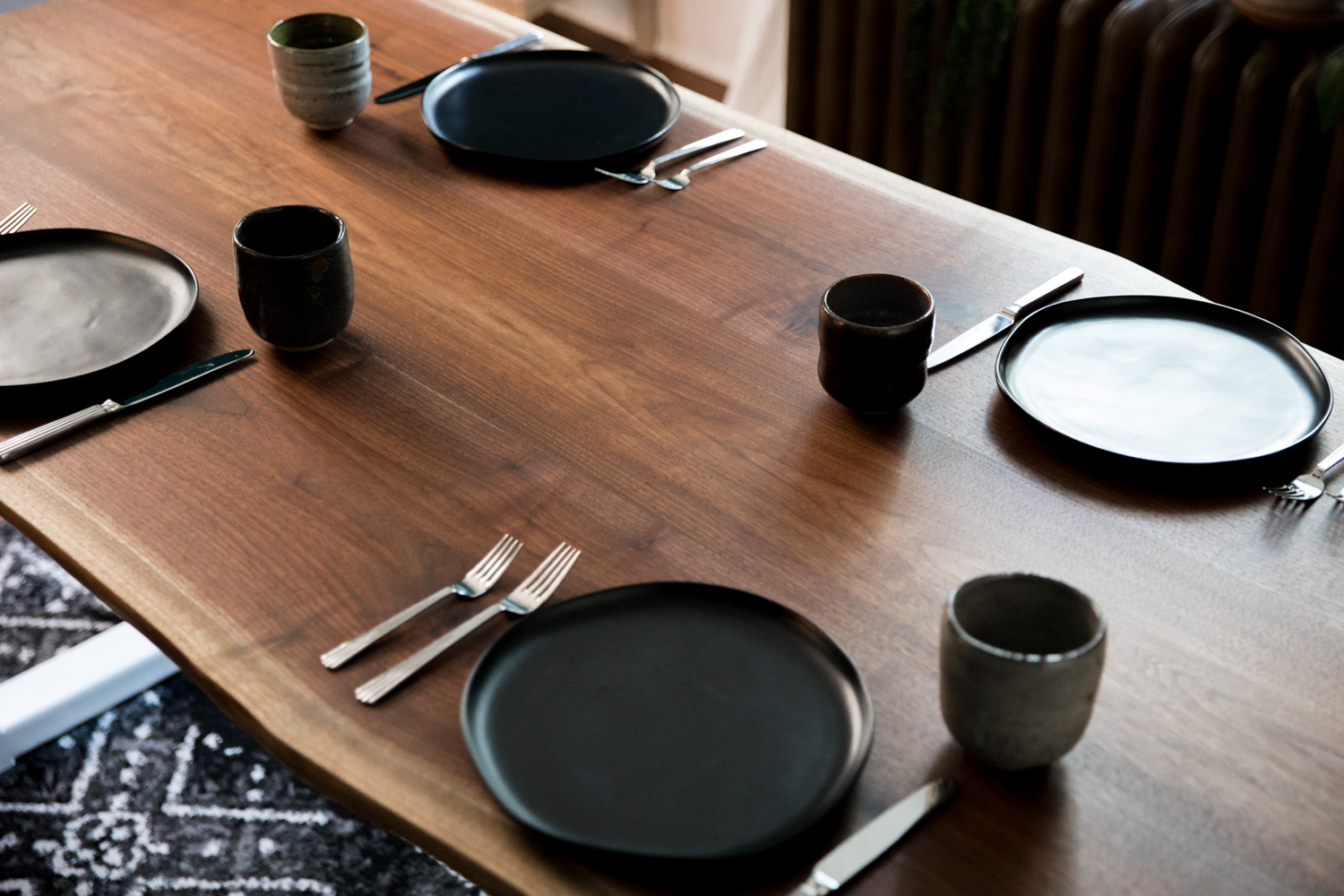 BTC_blackwalnut_ft_wayne_custom_woodworking_wood_slab_table_live_edge16.jpg