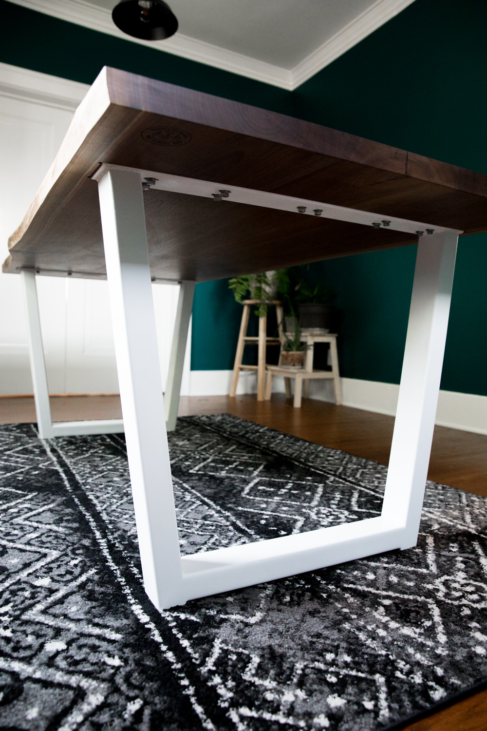 BTC_blackwalnut_ft_wayne_custom_woodworking_wood_slab_table_live_edge39.jpg