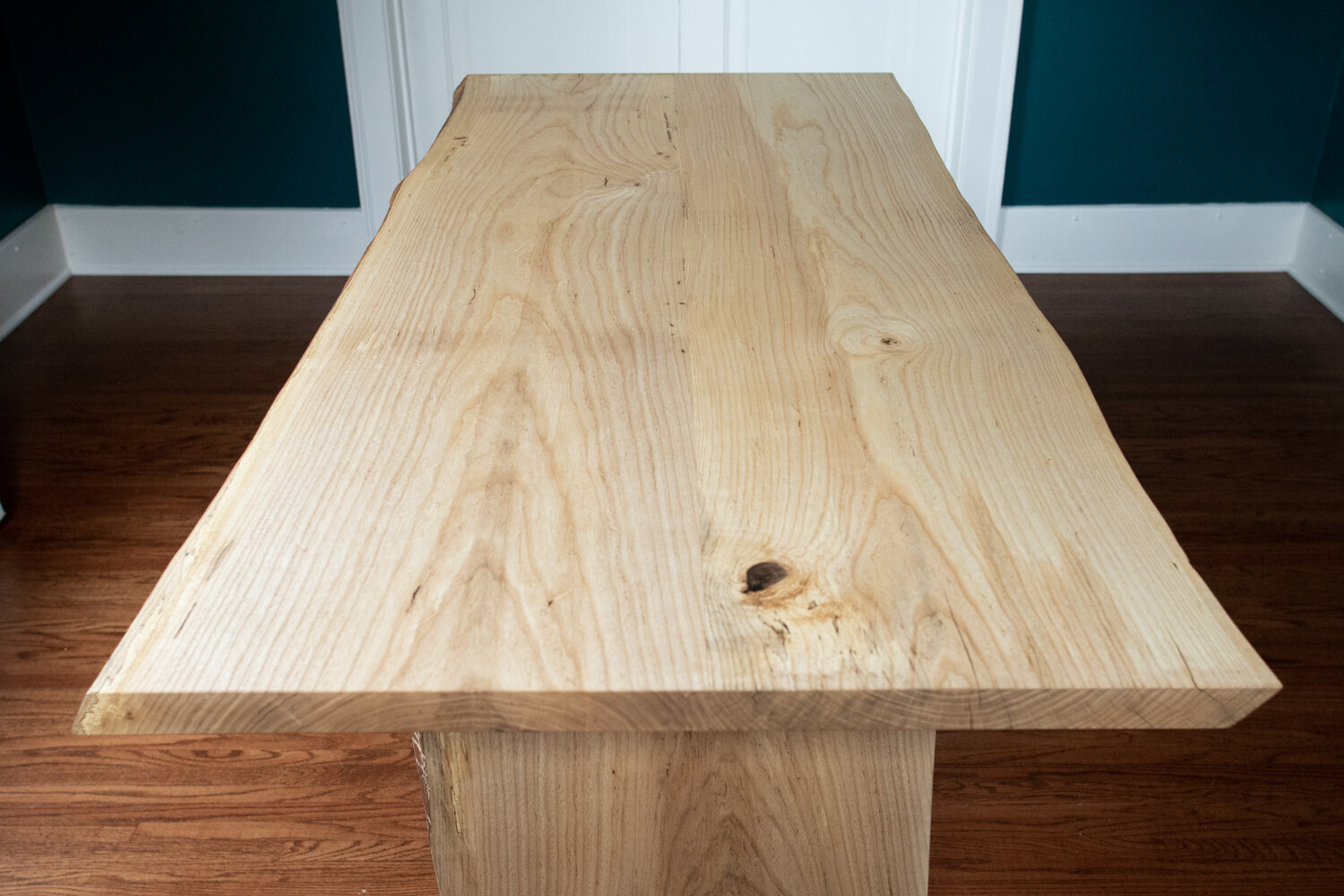 custom_slab_table_ft_wayne_live_edge_furniture_woodworking-40.jpg