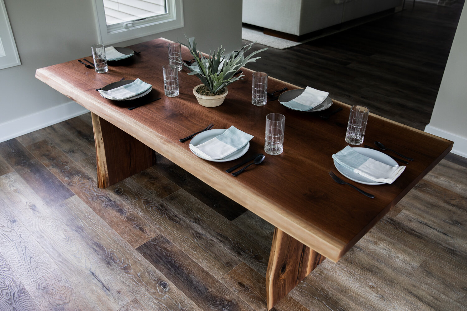 custom-walnut-table-commercial-interior-design-furniture19.jpg