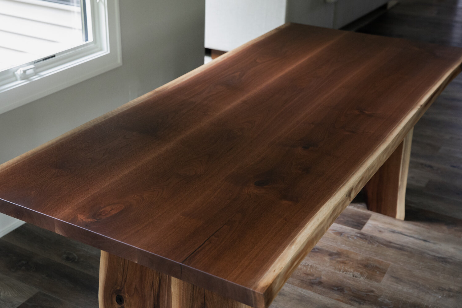custom-walnut-table-commercial-interior-design-furniture28.jpg
