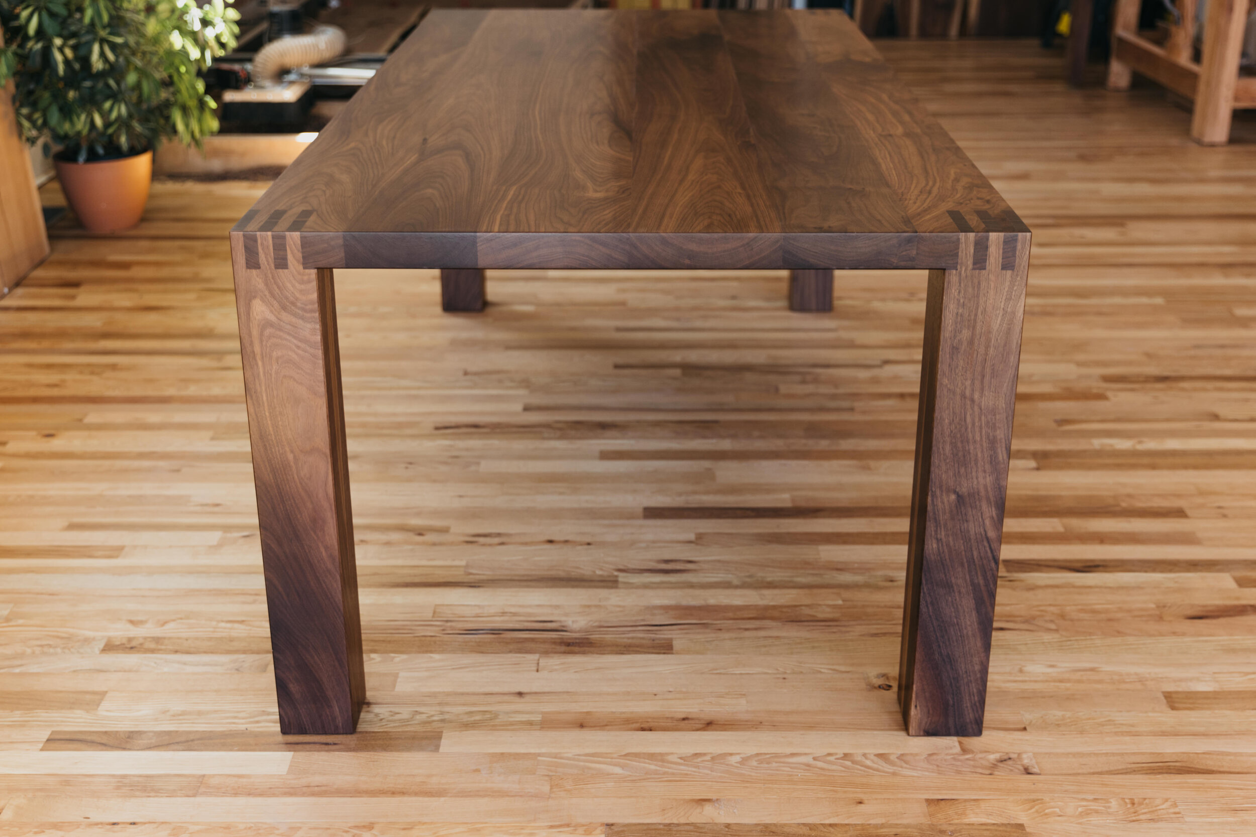 Big tooth co_modern contemporary walnut table_boutique_furniture-11.jpg