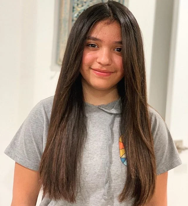 🐯Baby&rsquo;s first Balayage! 🦄🦋Chocolate caramel glaze! 😍
🐯
#btconeshot19_warmbalayage #oneshothairawards #behindthechair 🐯
#malisalonpdx #hairbykaterina #naturalbalayage #balayage #hairpainting #naturalshine #longhairdontcare #portlandbalayag