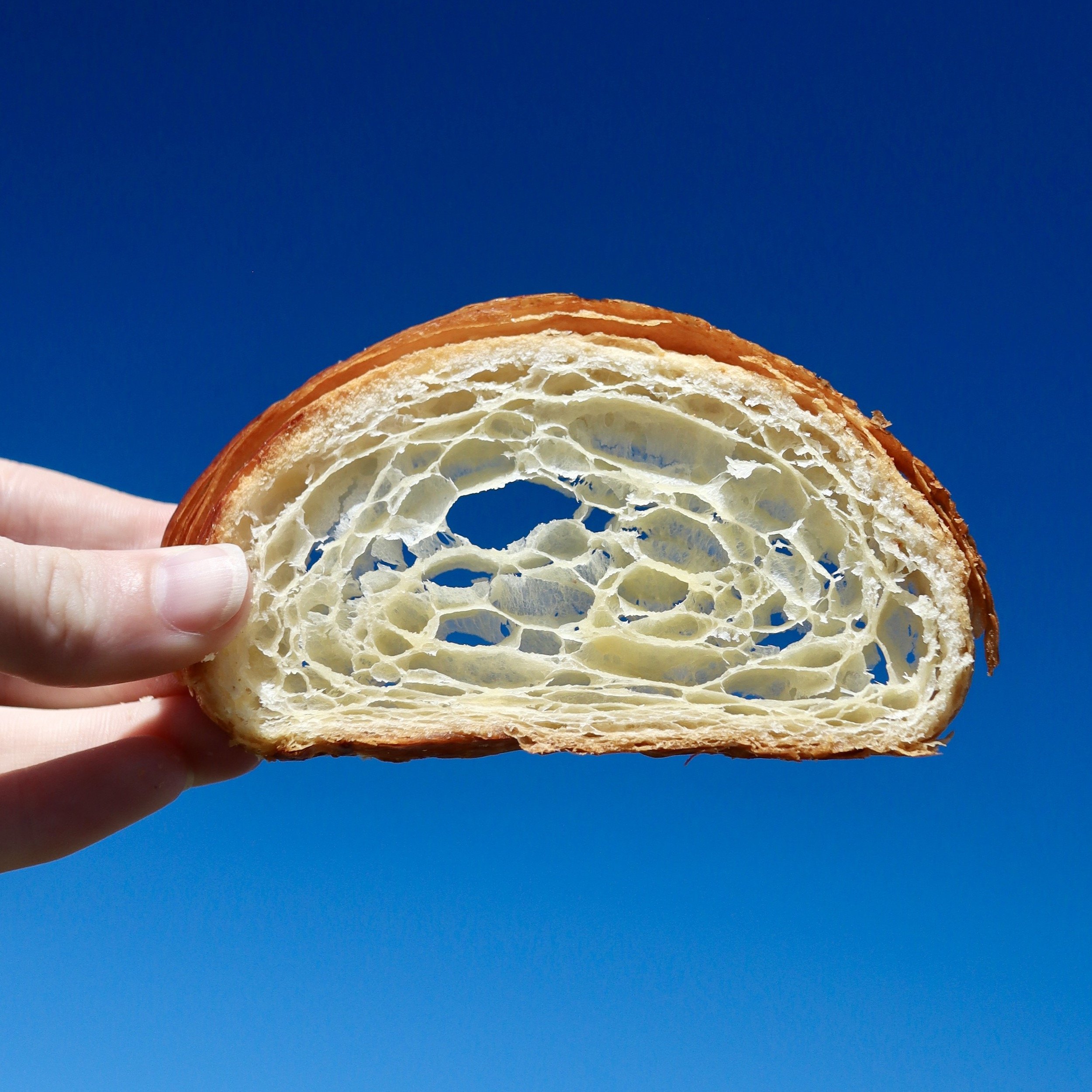 thisisfrankies-patisserie-bakery-inside-honeycomb-croissant-structure.JPG