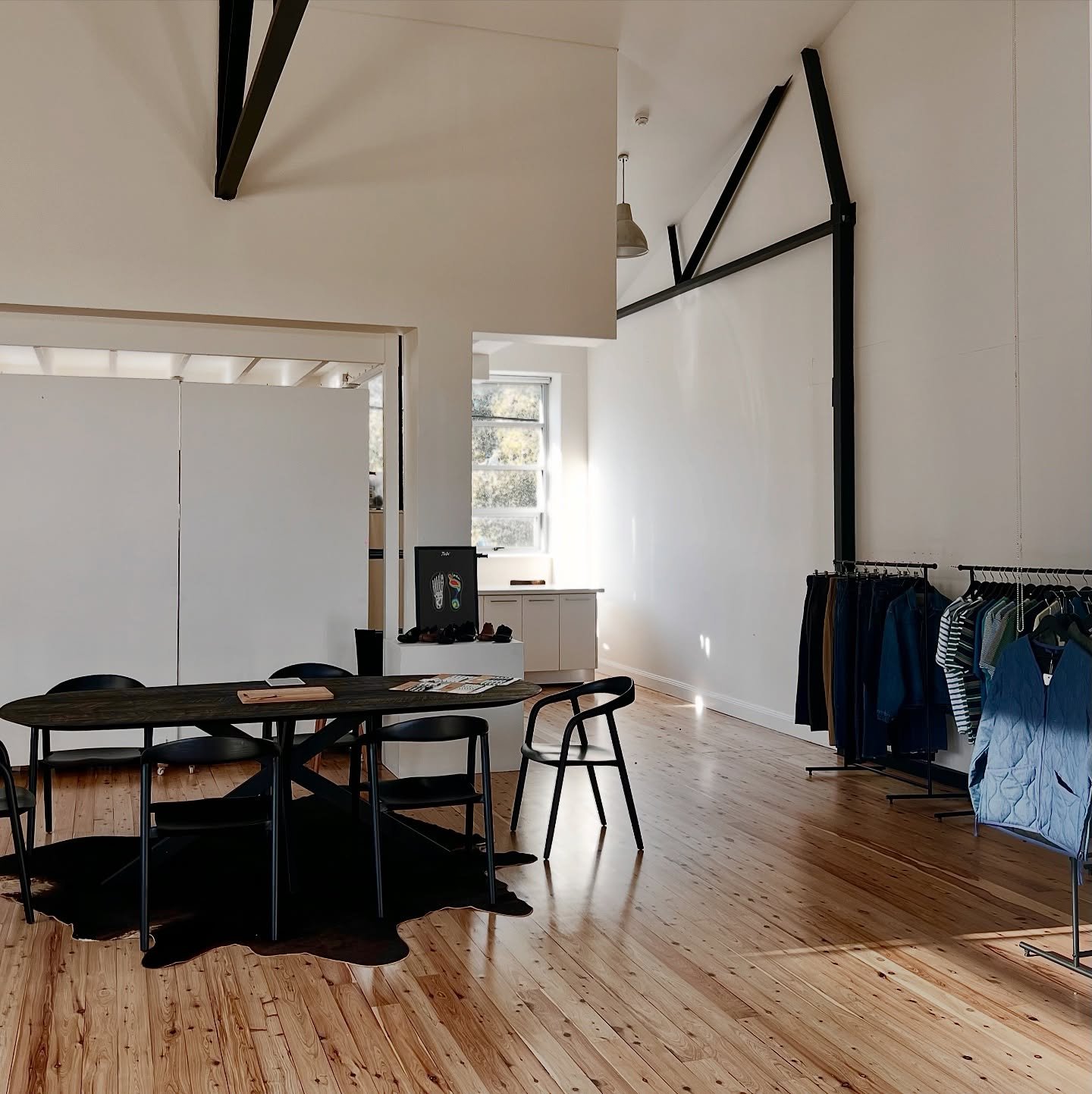 Have you heard? We&rsquo;ve moved our Sydney showroom✨

A new chapter for L&rsquo;Epicerie Agency &mdash; say hello to our new home at 20 Maddox St. Flooded with light, relaxed, and full of good energy.

We can&rsquo;t wait to welcome buyers here in 