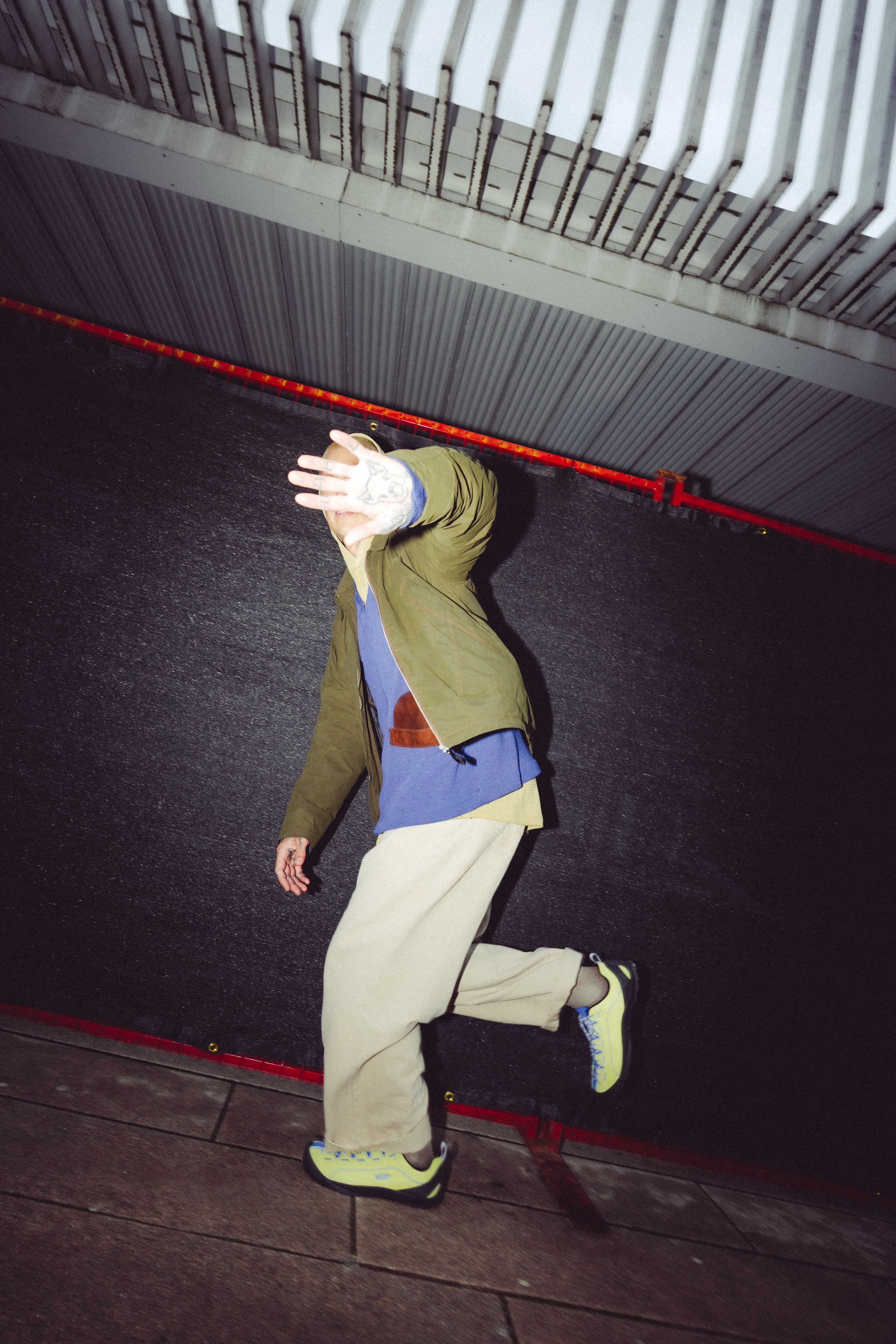 FW25_KEEN_Jasper_M_1031018_Green_Lifestyle_05056.jpg