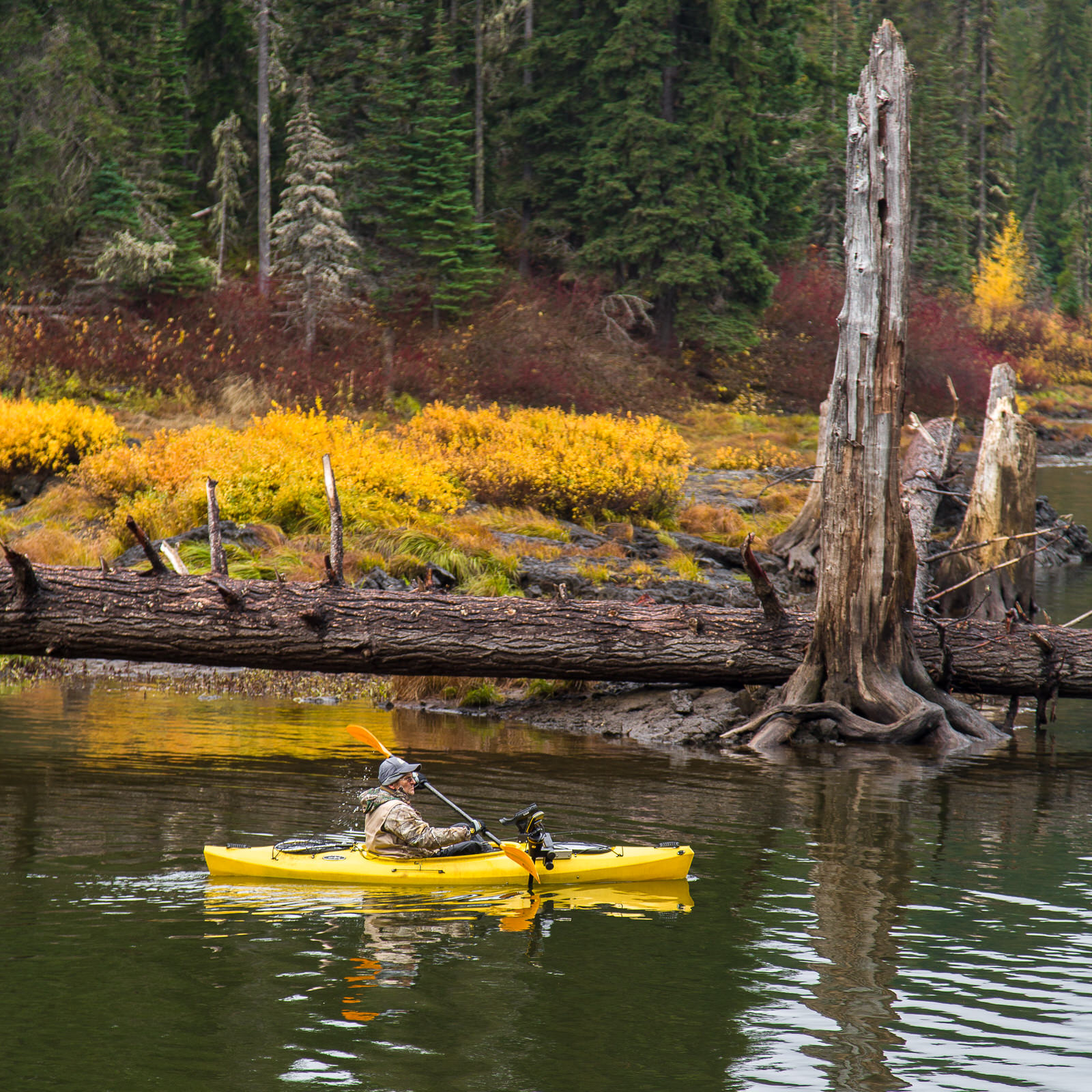  Kayaker and fall colors at Goose Lake 