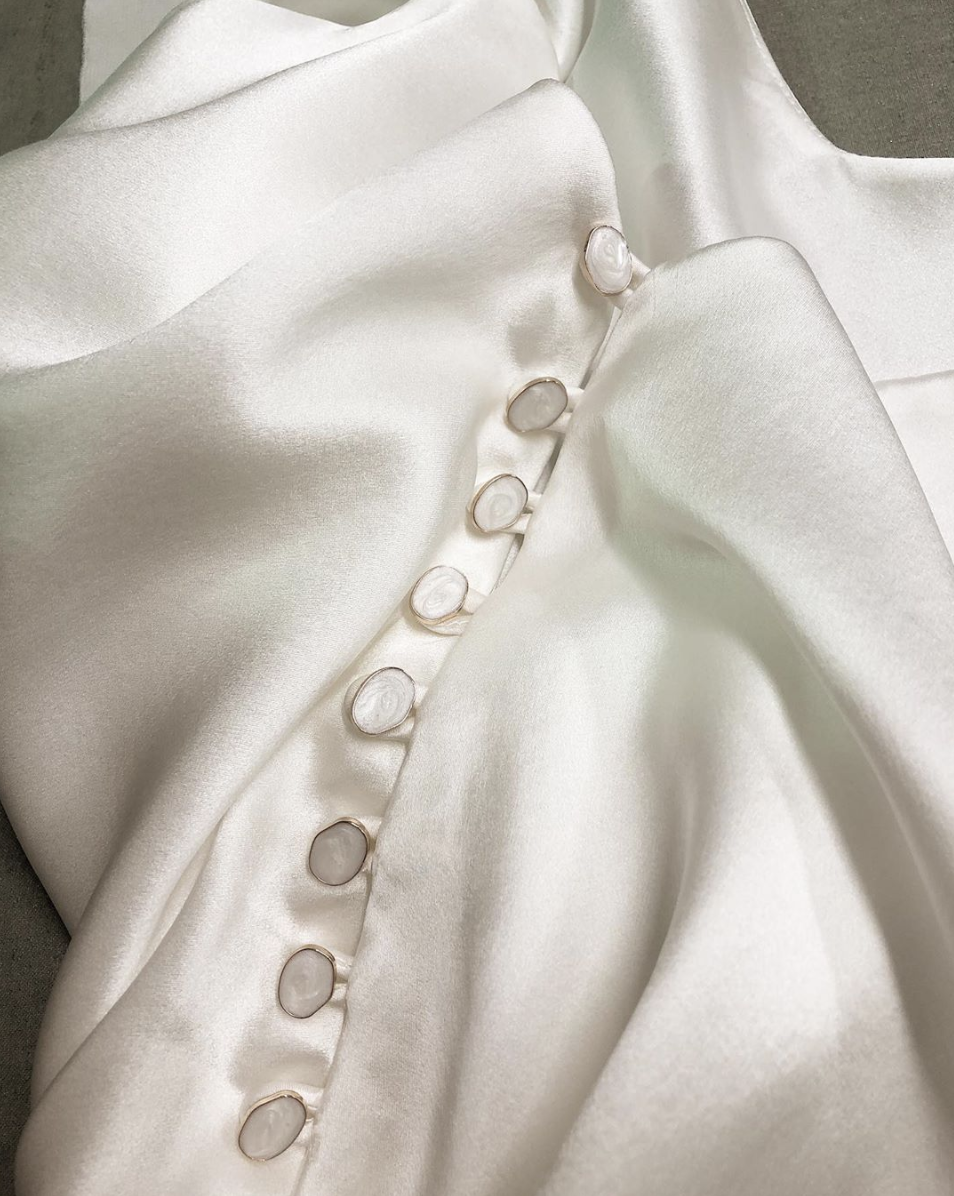 button-details-cathleen-jia.png