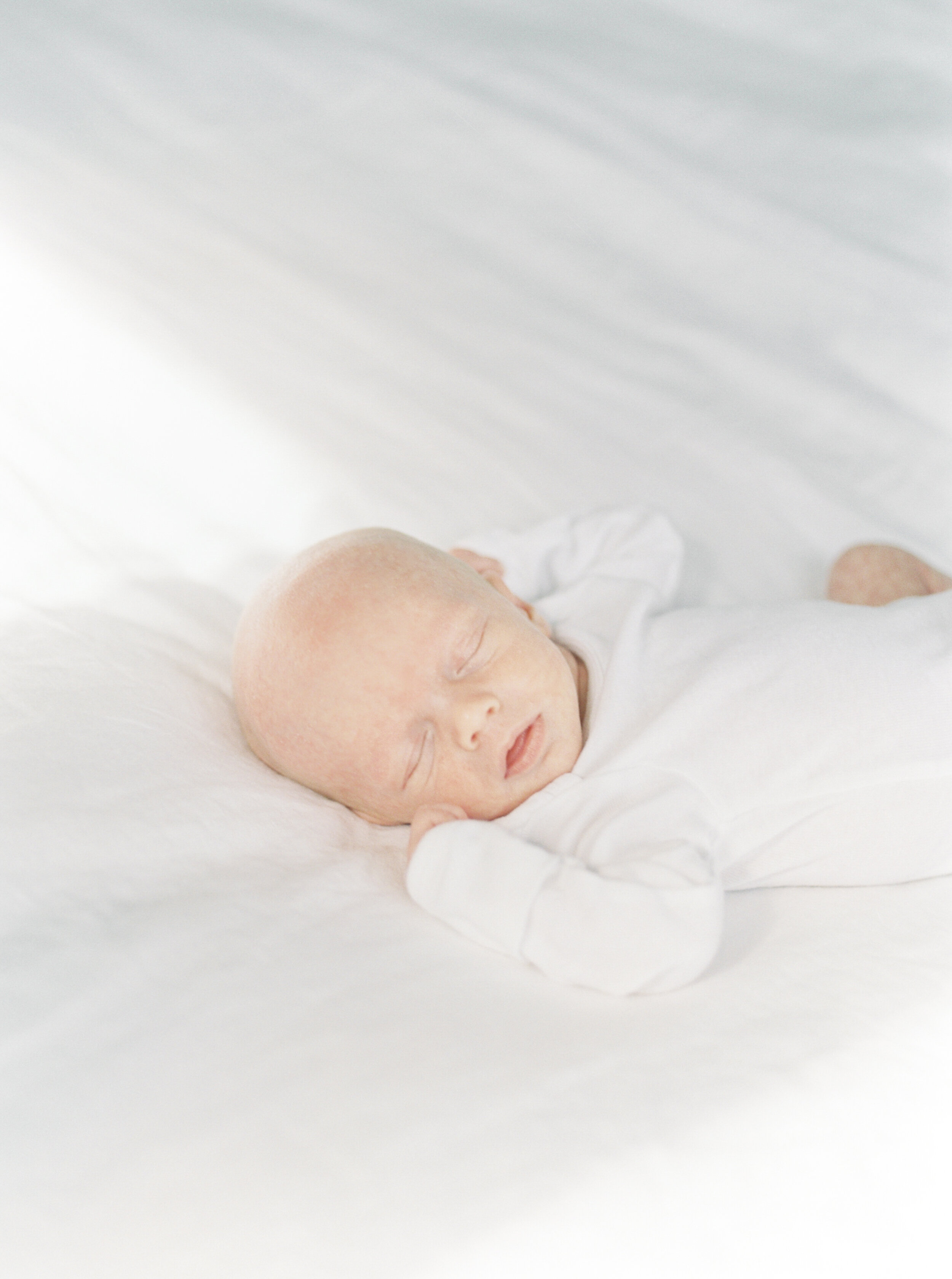 Newborn-Photographer-Richmond-VA-14.jpg