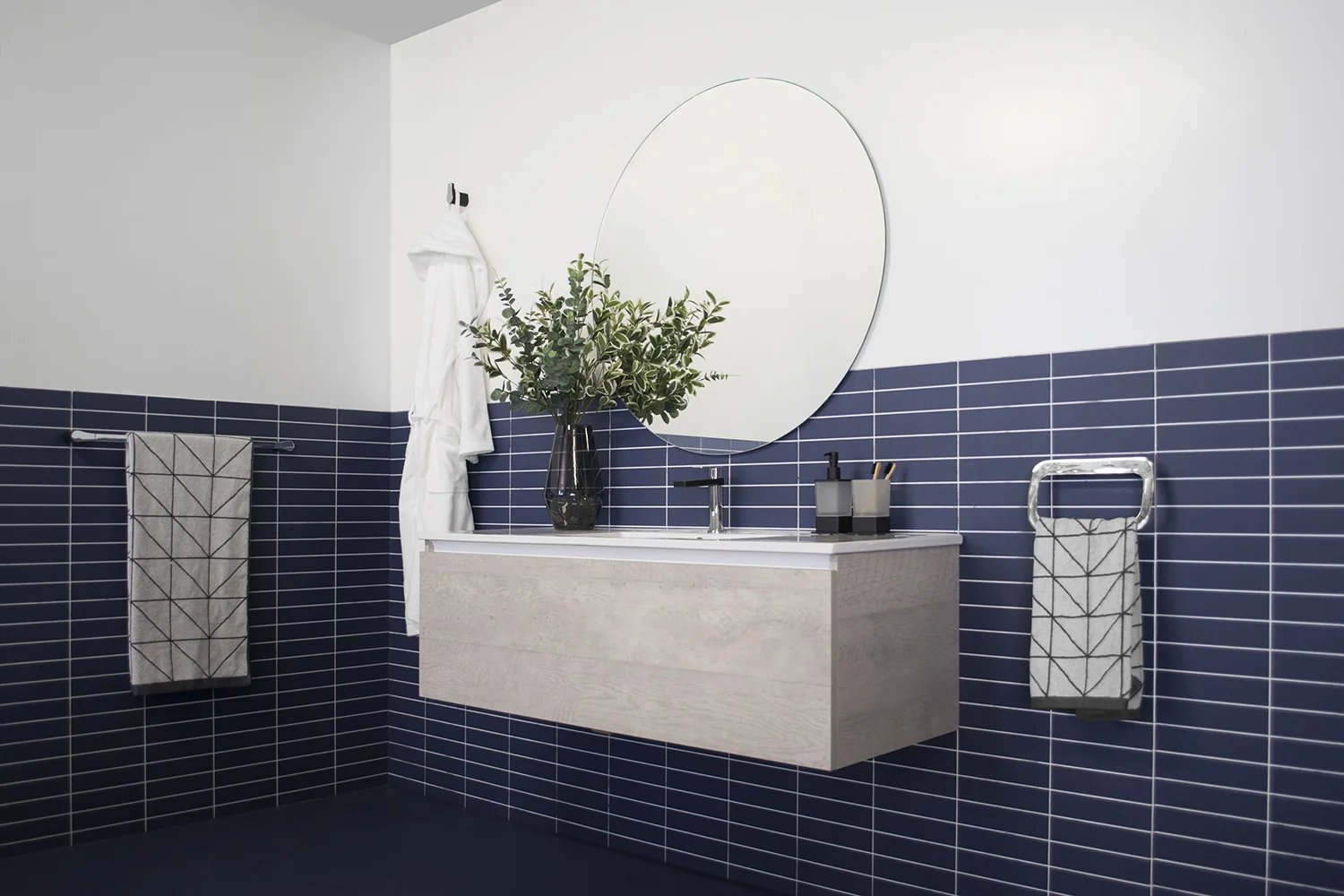 Glacier All-Drawer Slim_2.jpg