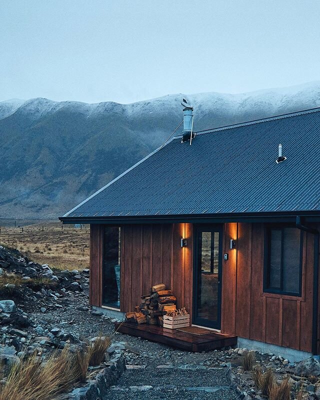 Dear friends, it is with deep sadness that we have to close our cabin to all bookings effective immediately. This is due to today&rsquo;s New Zealand government directive to raise our national alert level to 4. The health and safety of both our guests and the public are our equal number 1 priority and we are fully complying with this directive. 
We have been working today to assist our immediate guests, and have been in contact with those of you immediately affected. 
This is uncharted territory for us and we are not able at this point to provide a date for when we can take bookings again. 
We will be in contact with you as the situation develops however please do not hesitate to contact us if you need more info. 
We look forward to hosting you in the future, please look after yourselves and each other and help us all #flattenthecurve 
Much love 💔 Kenny and Heidi