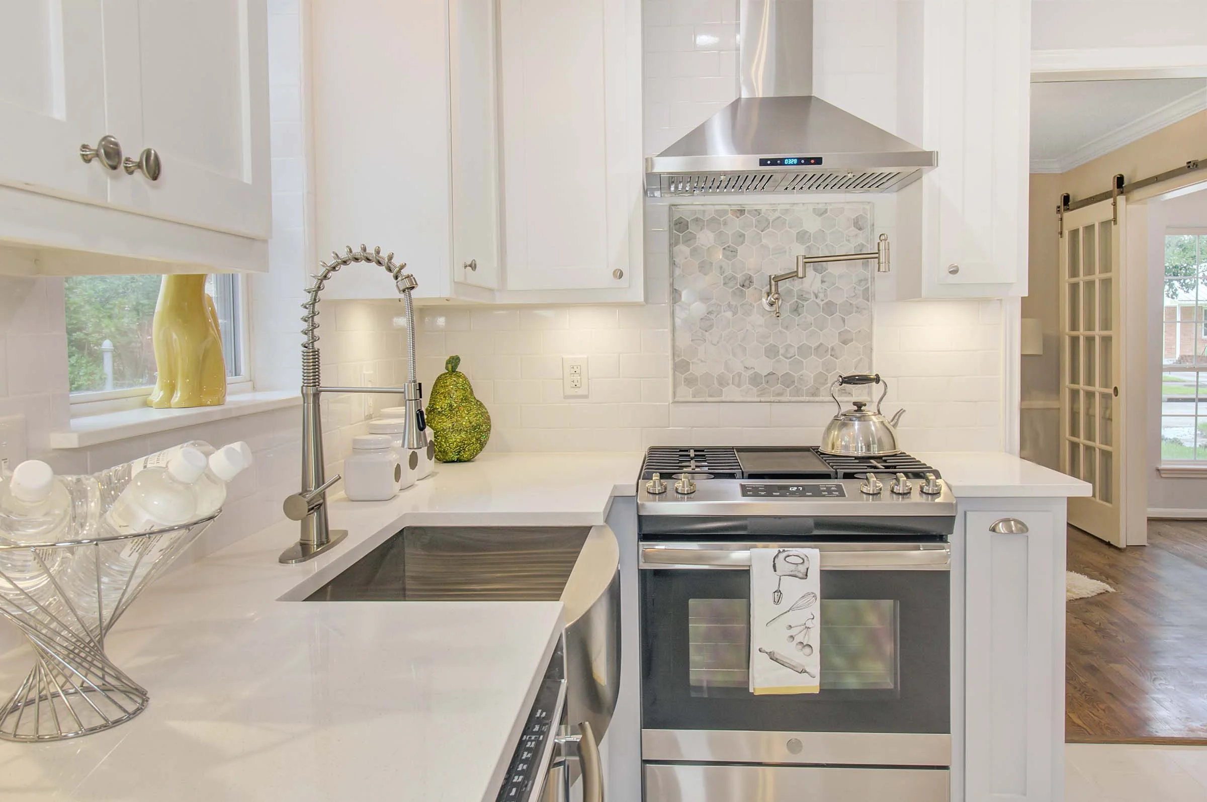 kitchen5.jpg