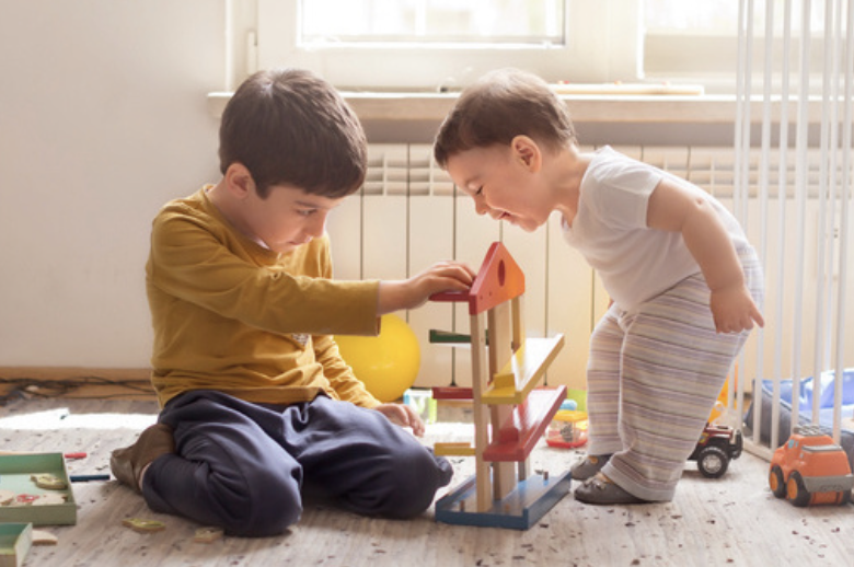Why 'lazy parenting' is actually a recipe for happy families - Motherly