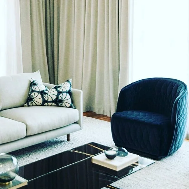 In love with my latest project by @jlm_interiors @hub_furniture @fanulifurniture @halcyonlake @monsoonliving @poliform_official @valleyvogue