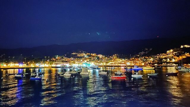 Avalon at night.  Welcome to Santa Catalina island. #catalinaisland #california #californialiving #meredithpainting #nightphotography #night #maritime #avalon #boat #iphone11photo