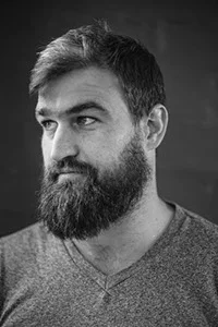 portrait-1_2x.jpg