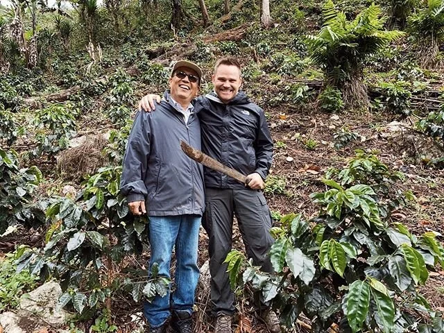 Little flashback to a few months ago visiting our friends in Honduras. Here we are at Finca Chapola with our partner Jorge Lanza. The smiles on our faces perfectly represents our relationship! We are extremely thankful for all the hard work our producers are doing around the world right now, it&rsquo;s been unsettling times but our farmers &amp; their families are healthy &amp; well and have stopped at nothing to ensure only the best farming practices are applied. We&rsquo;ve had great reports of healthy crops &amp; outstanding quality this harvest.⠀
&bull;⠀
&bull;⠀
&bull;⠀
#timadamsspecialtycoffee #specialtycoffee #unitedbyorigin #supportingproducers #chapolaproject #sustainablecoffee #community #coffeecommunity #sunshinecoastcoffee #queenslandcoffee