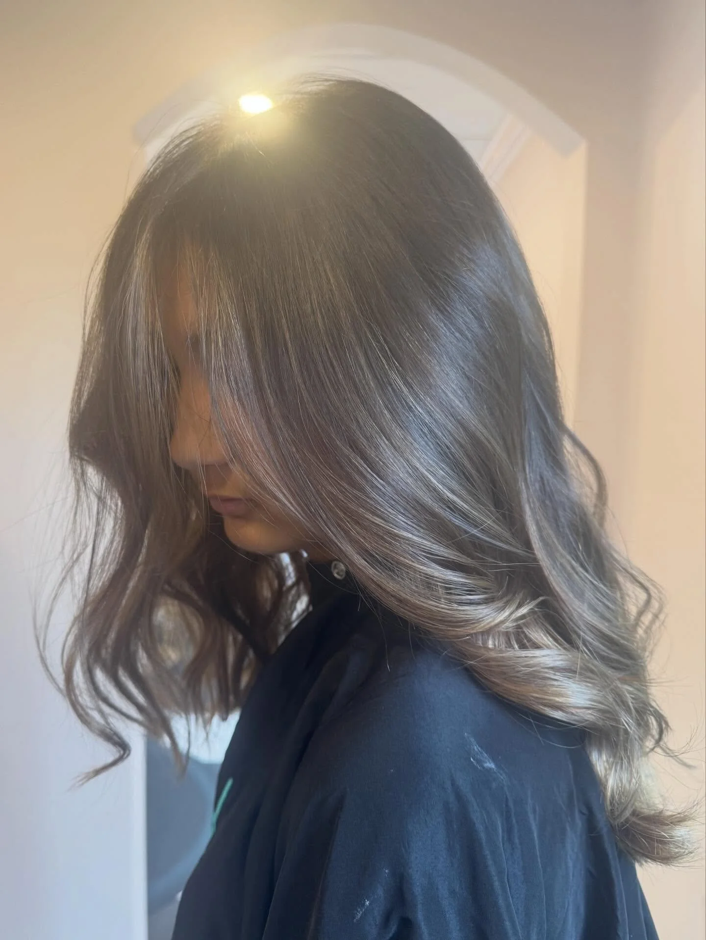 Bohannon sisters 👯&zwj;♀️ 
Full head of baby lights for Ava and 
First time Balayage for Ella