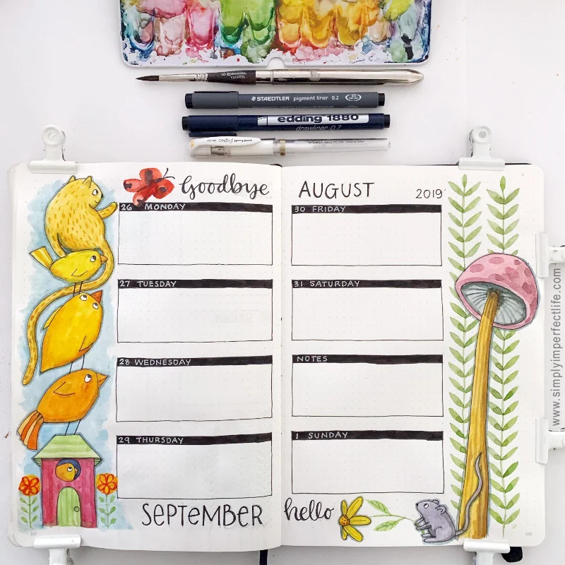 August bullet planner Week 5 spread by Mariana at www.simplyimperfectlife.com