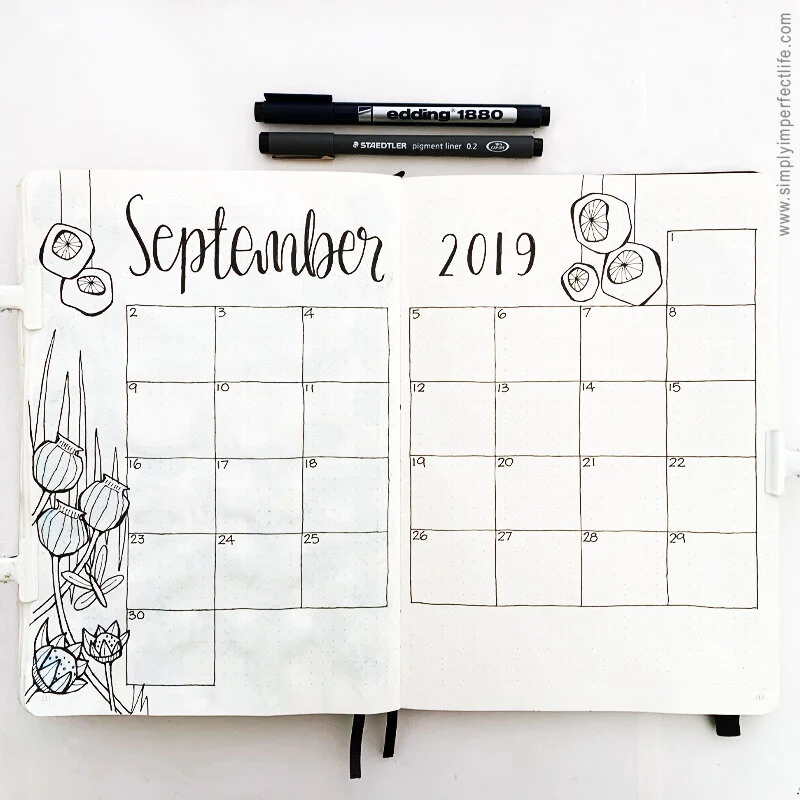 September 2019 bullet journal calendar spread by Mariana at www.simplyimperfectlife.com