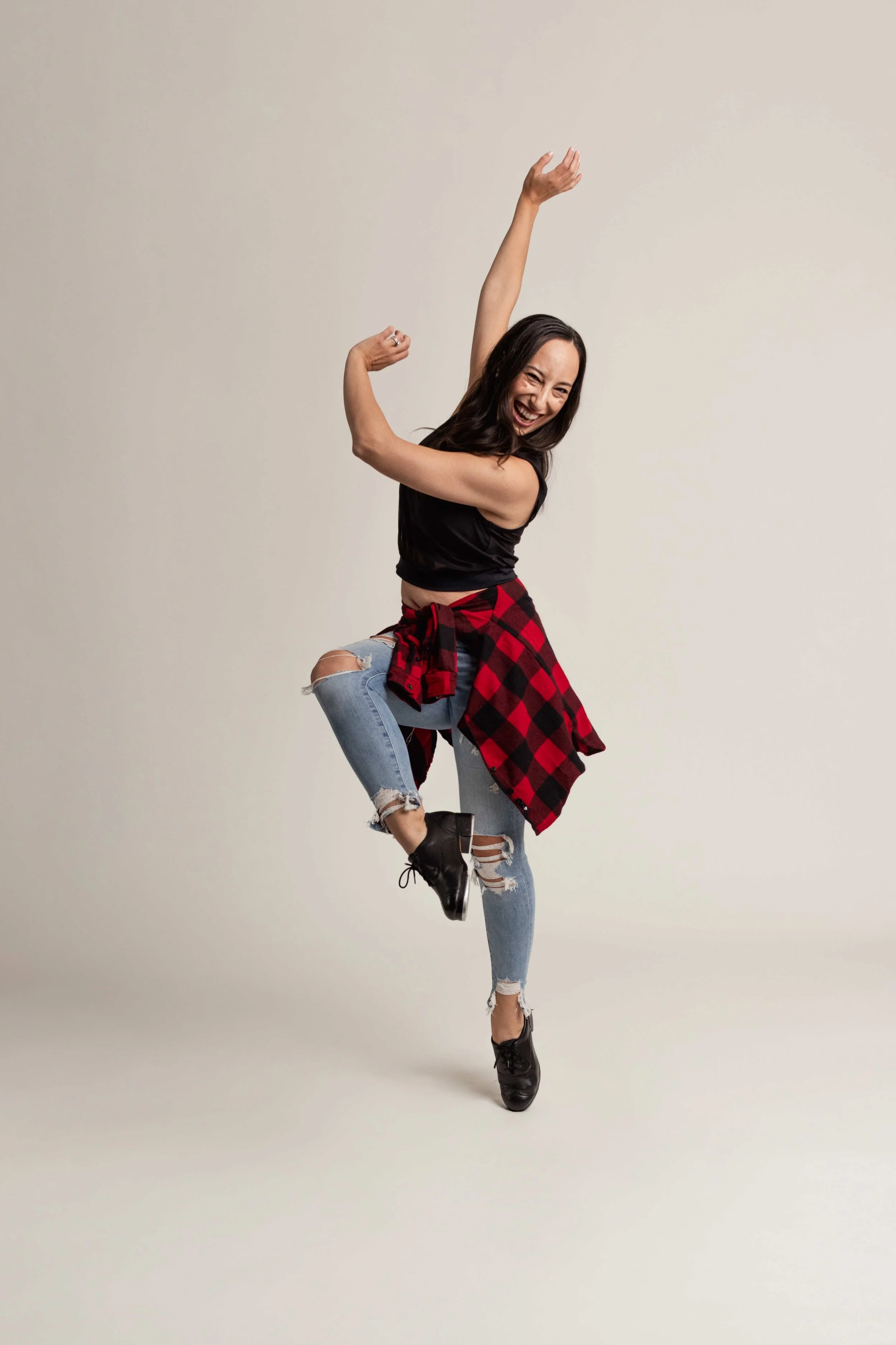 dance-photoshoot-2026-candid-chroma-danielle-5.jpg