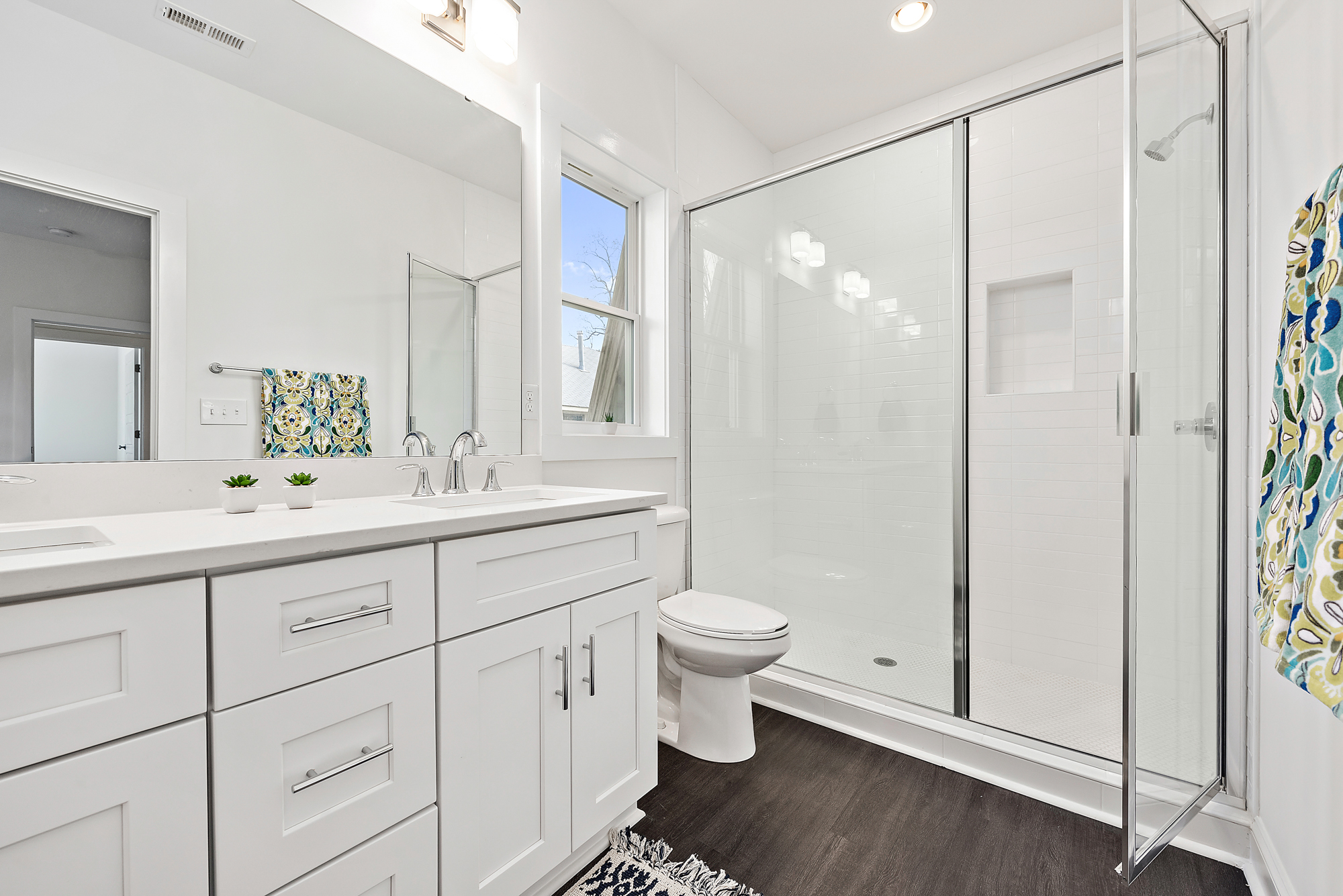 2906 Coronet-11.jpg