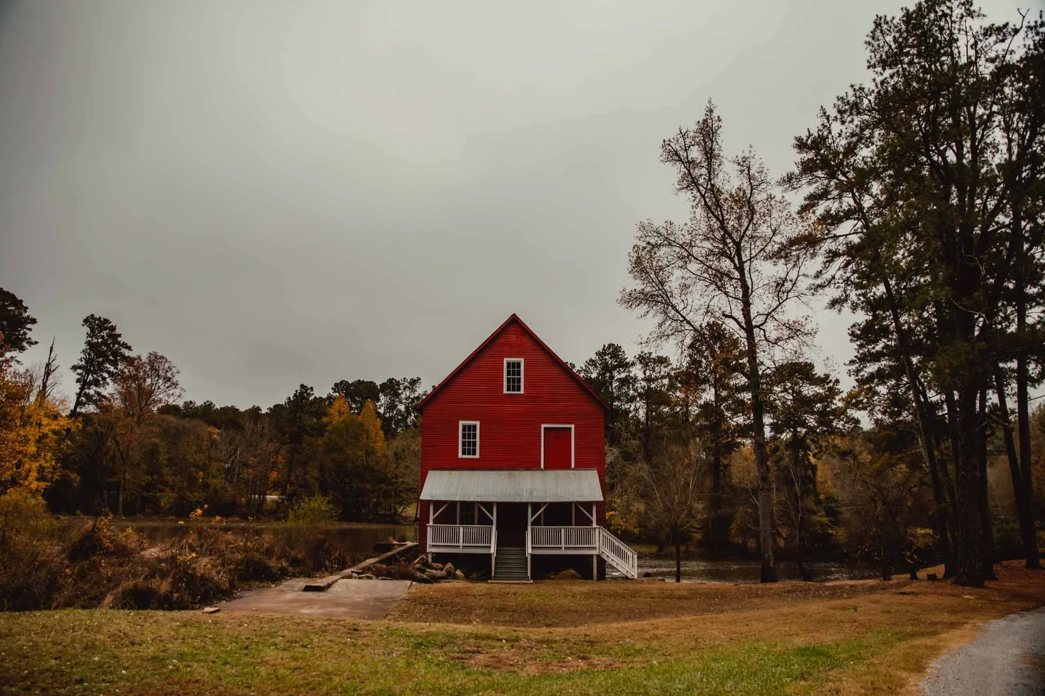 RedBarn1.jpg