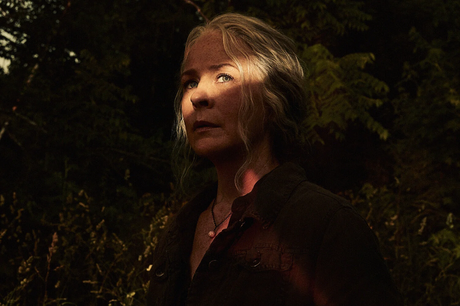 TWD10_SHADOW_CAROL_4510_RT_02.jpg