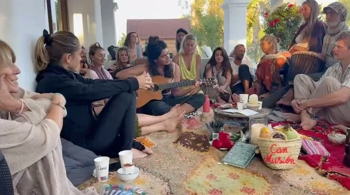 Fourty-luscious birthday ceremony (part.3)

HeavenEarth is here now, we only get to experience it when we live in alignment with our soul purpose, with our tribe and all creation. 

This birthday month has been showing me what it truly means to live 