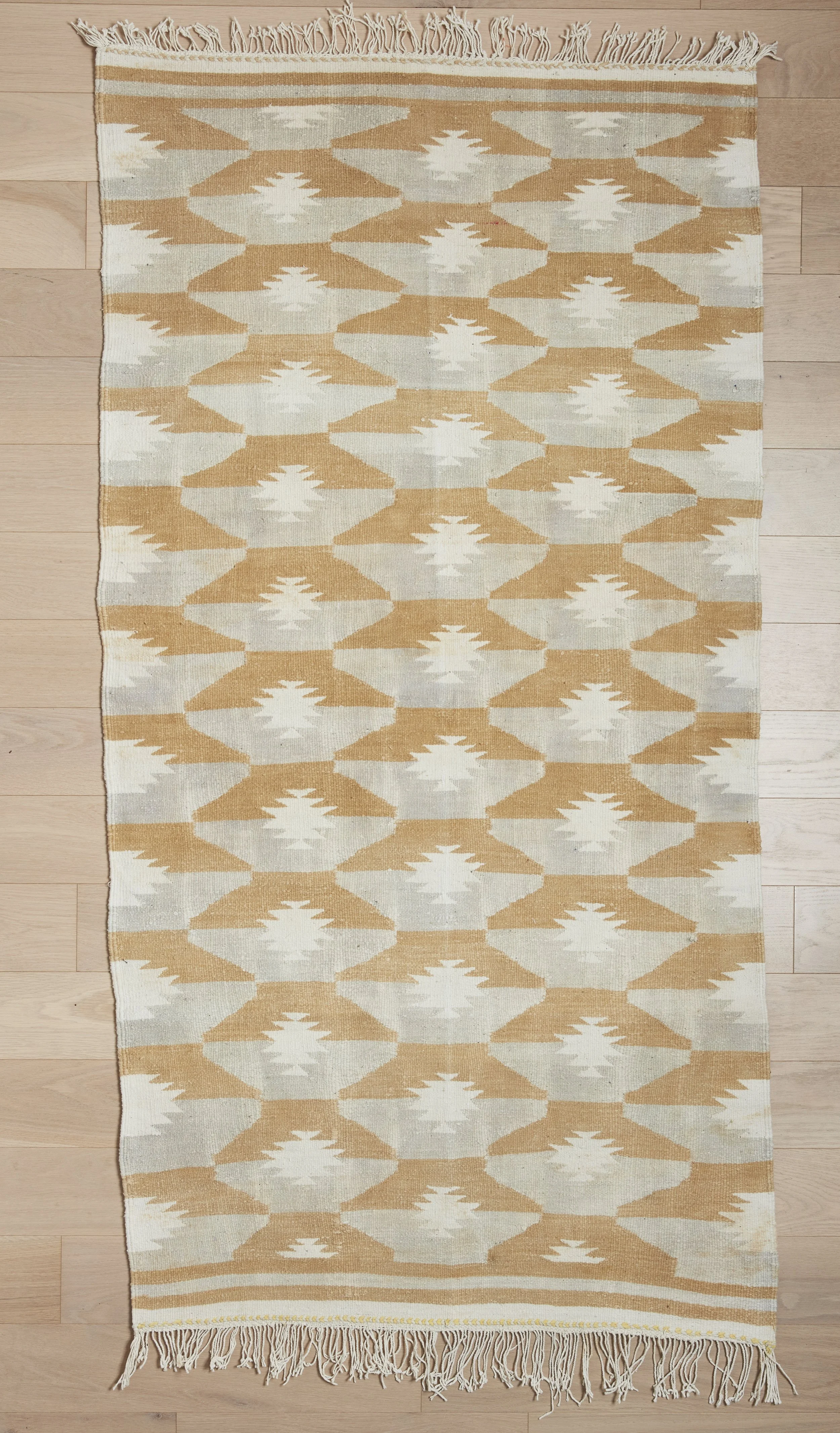 Handwoven Cotton Punjab Vintage Rug 3' x 5' Palest Grey/Mustard/Ivory Stacked Design w/ Chevron Edge