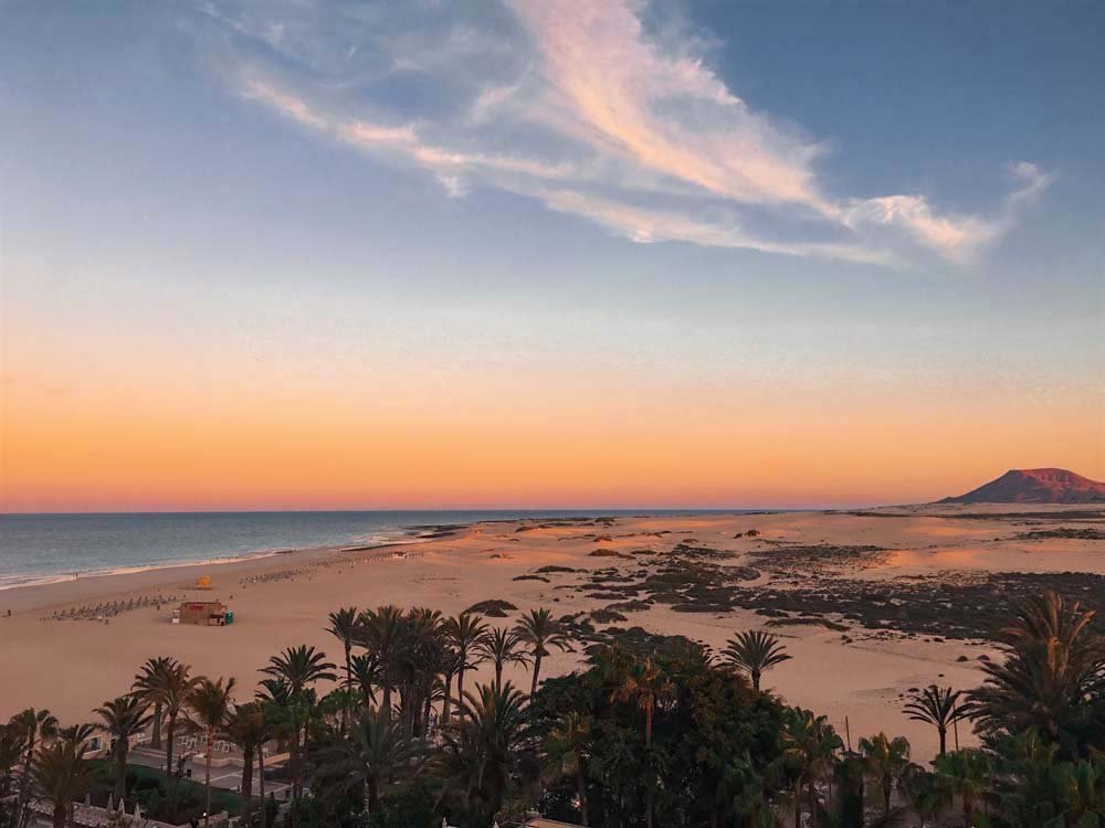 Soul_&_Sun_Yoga_Anke Lenz_Kanaren_Fuerteventura Retreat_Insel Ausblick_Abendrot_1.jpg