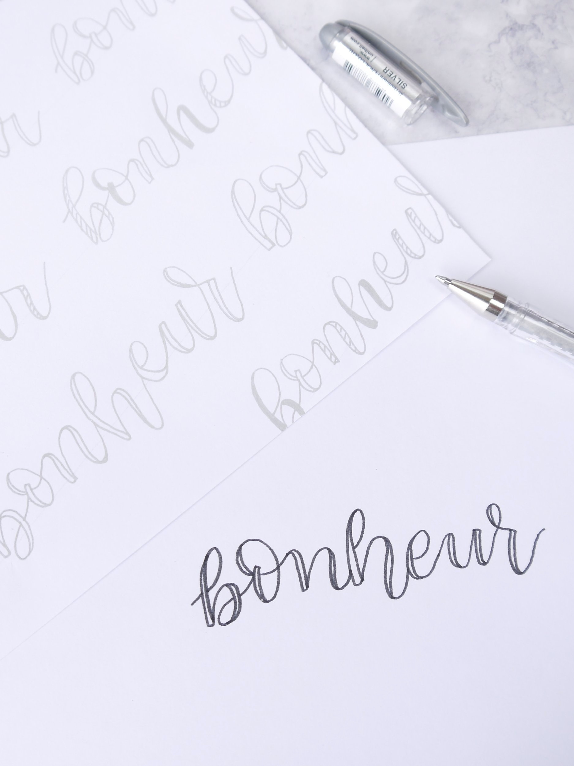 Letter Forms Using a Calligraphy Pen {#LoveYourLettering} - CreativLEI
