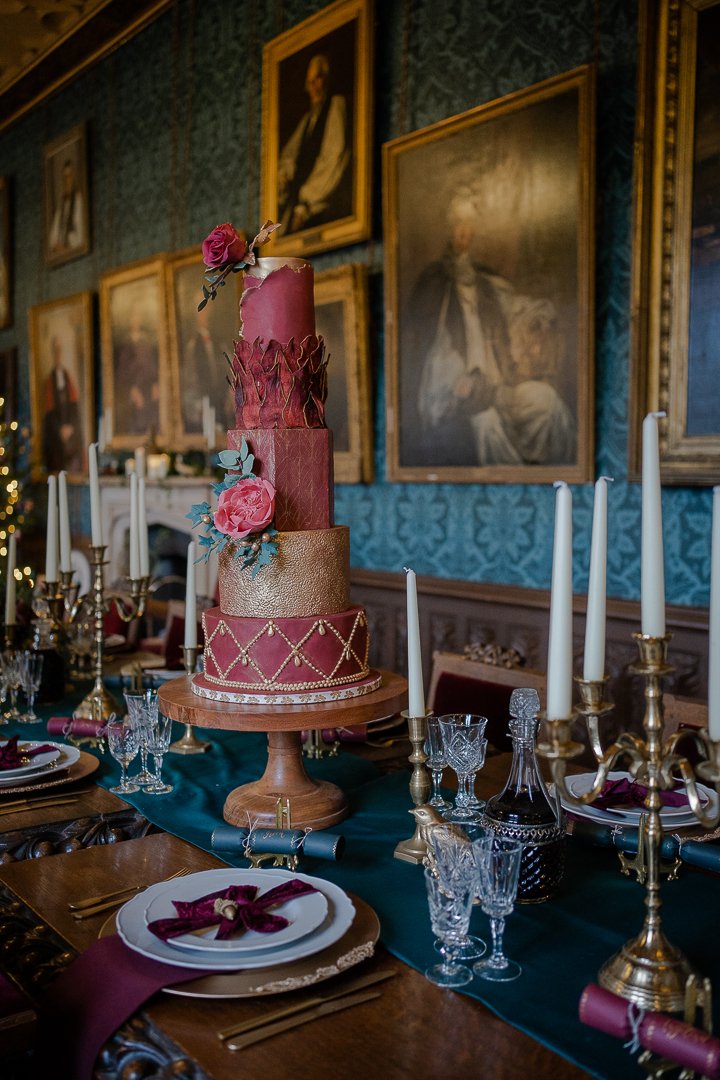 Elegant winter wedding cake
