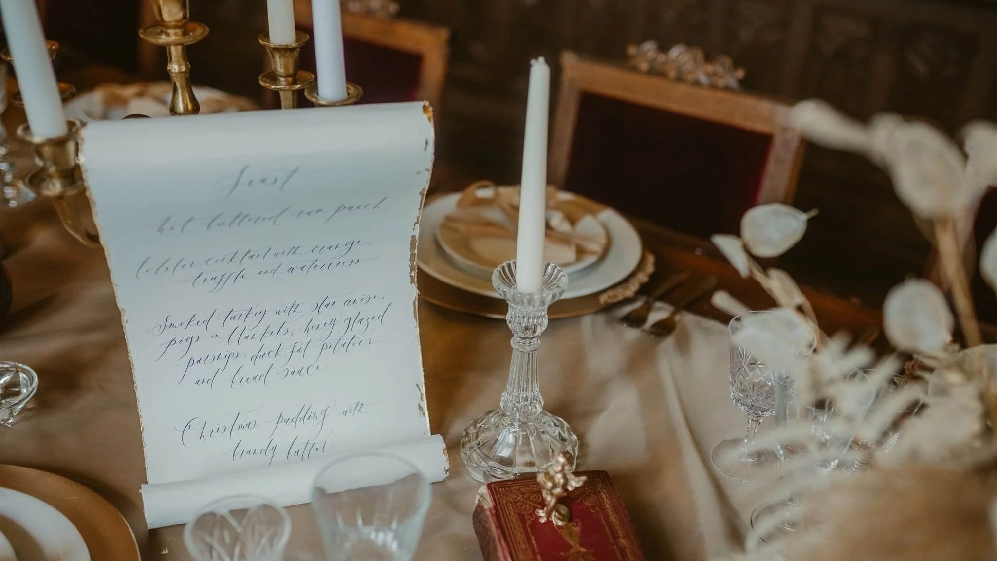 Christmas+At+The+Palace+Calligraphy+Menu.jpg