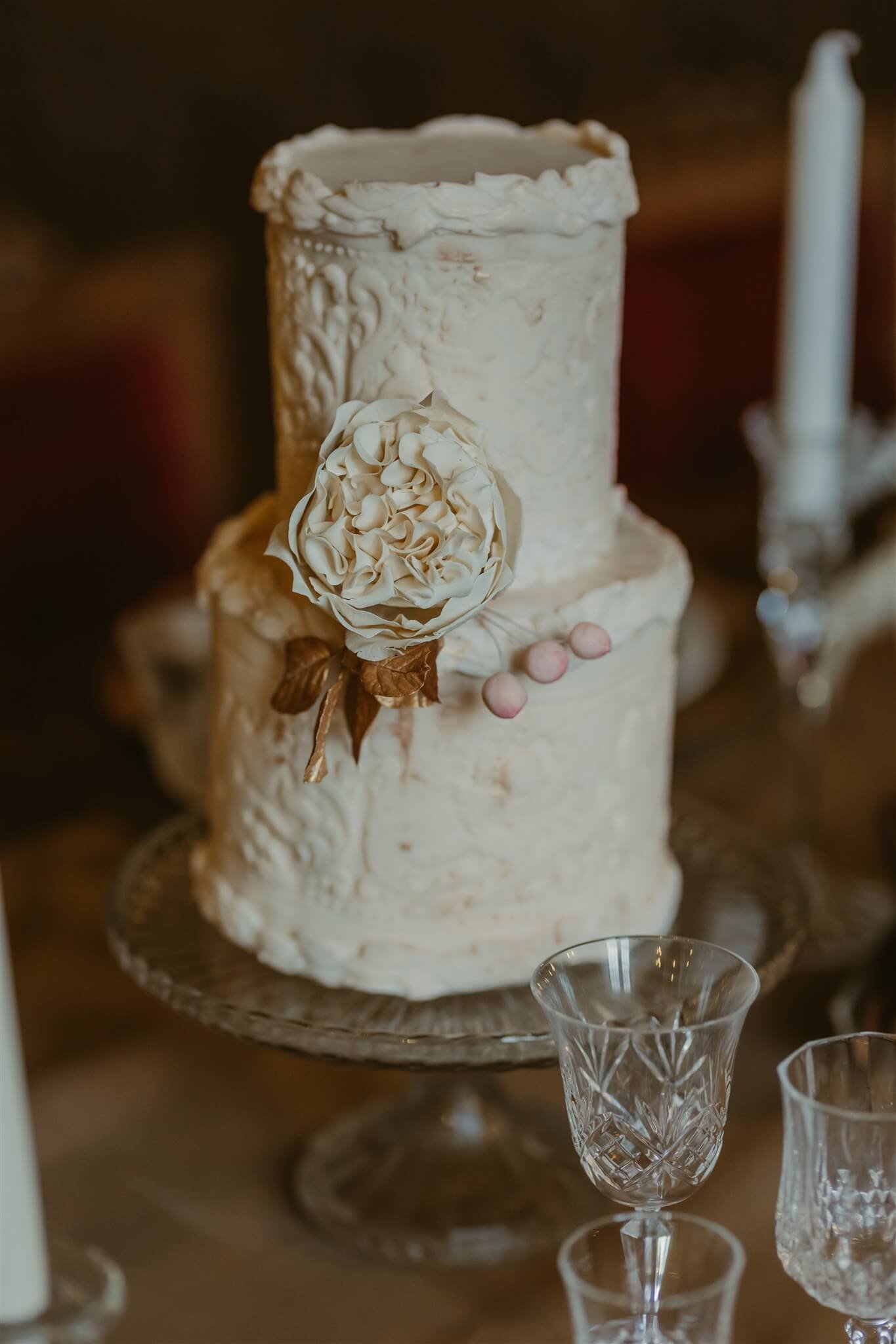 Winter wedding  cake