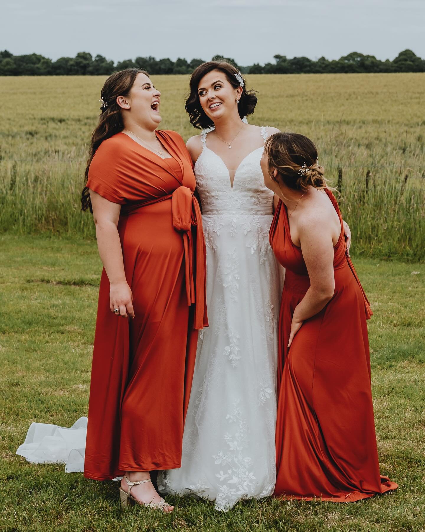 Yup you heard right, save &pound;300.00 off my all day wedding photo package for new couples getting married 2025/2026.  This will be the only offer I do so if you&rsquo;re looking for a fun, chilled out reportage type photographer for your wedding d