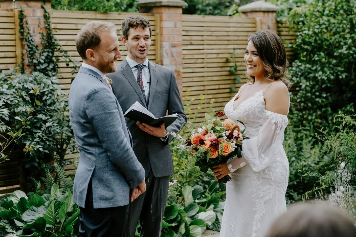 The kind of love that feels like home ☘️
The quiet glances, the deep breaths before walking down the aisle, the way your hands find each other without thinking&hellip;

That&rsquo;s the story I love to capture.
Not just how it looked &mdash; but how 