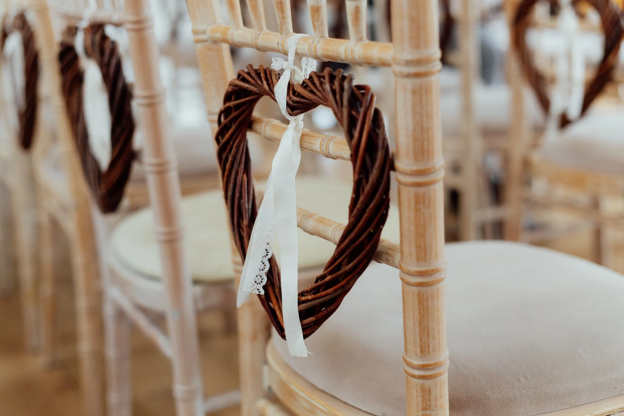Hyde-House-Cotswold-Wedding-Photography-20.jpg