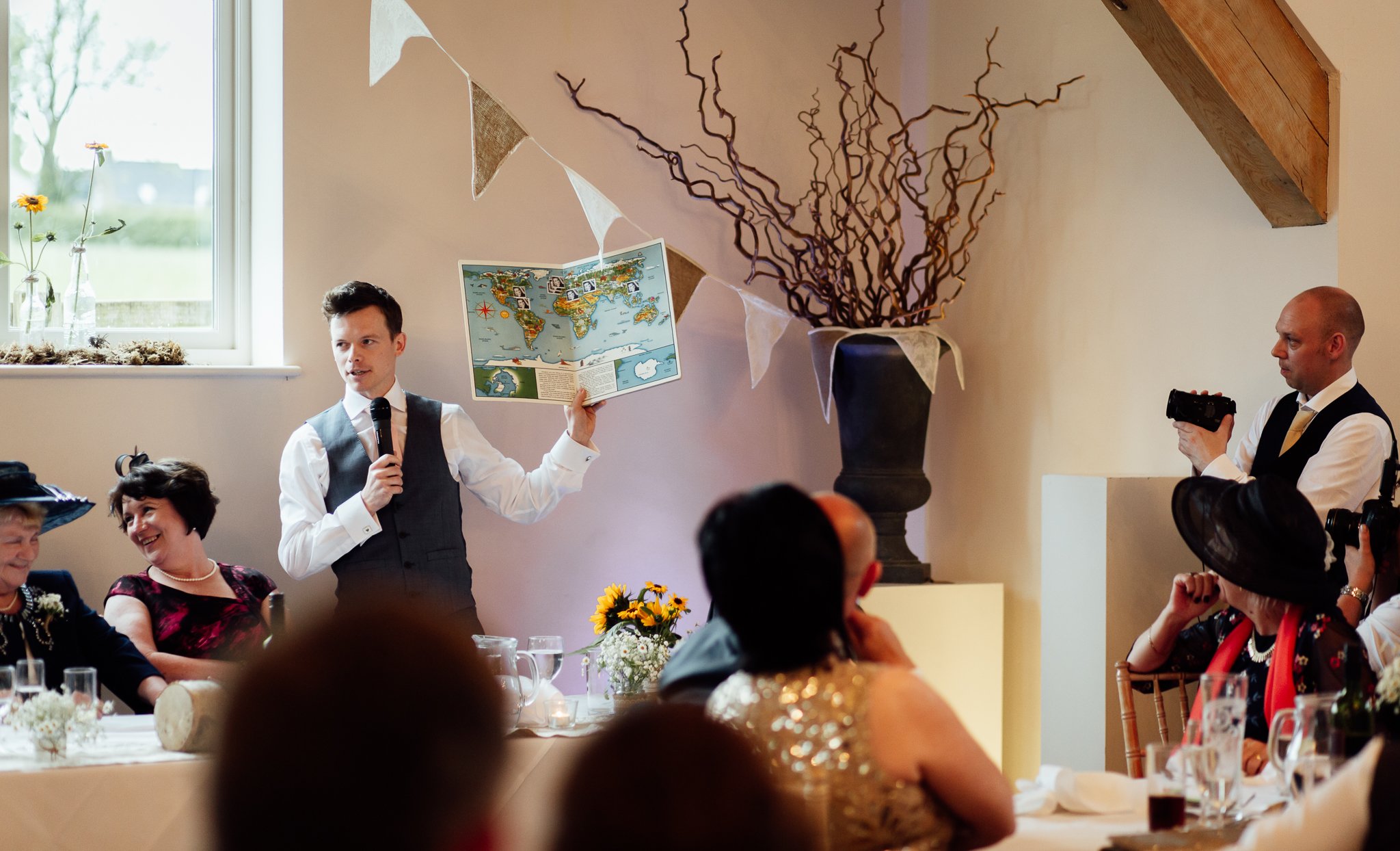 Hyde-House-Cotswold-Wedding-Photography-115.jpg